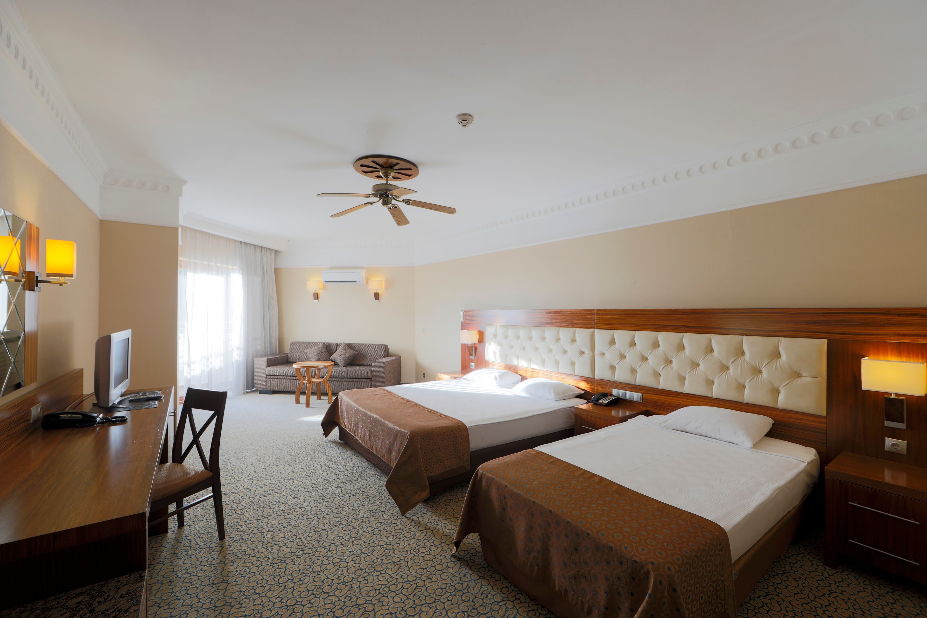 Bera Alanya Hotel - photo 2