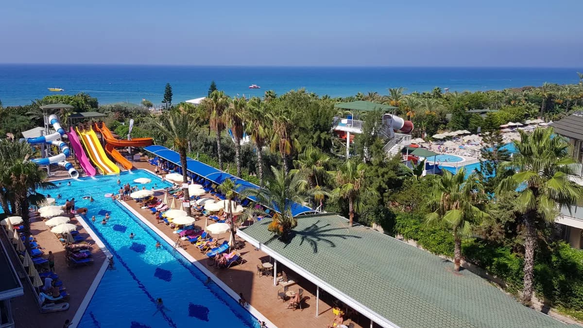 Caretta Beach Hotel - photo 5