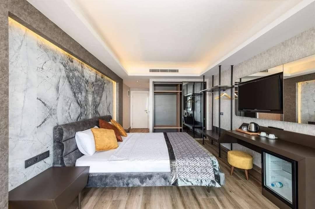 Elite Luxury Suite & Spa - photo 10