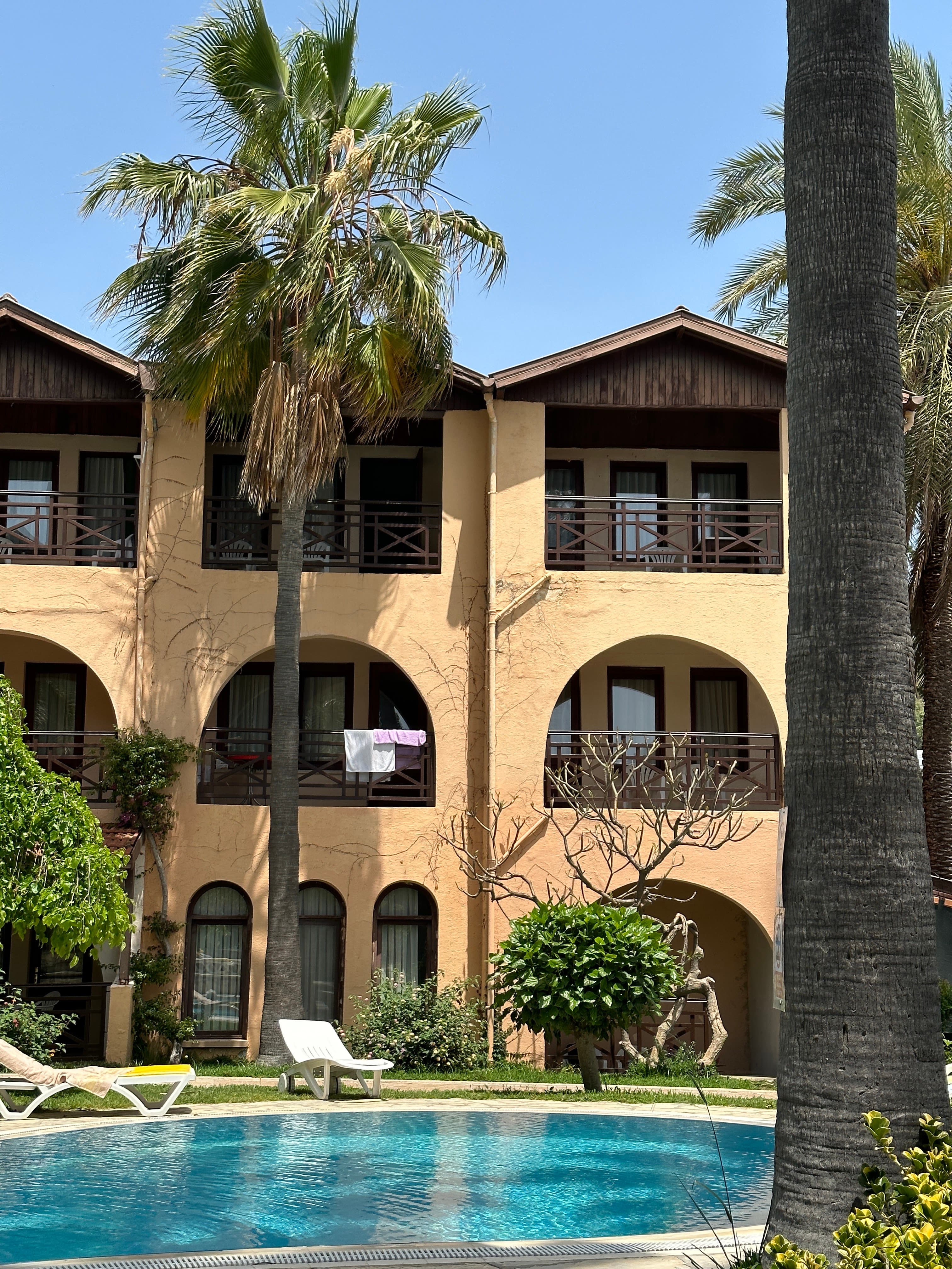 Club Tropical Beach Hotel - photo 5