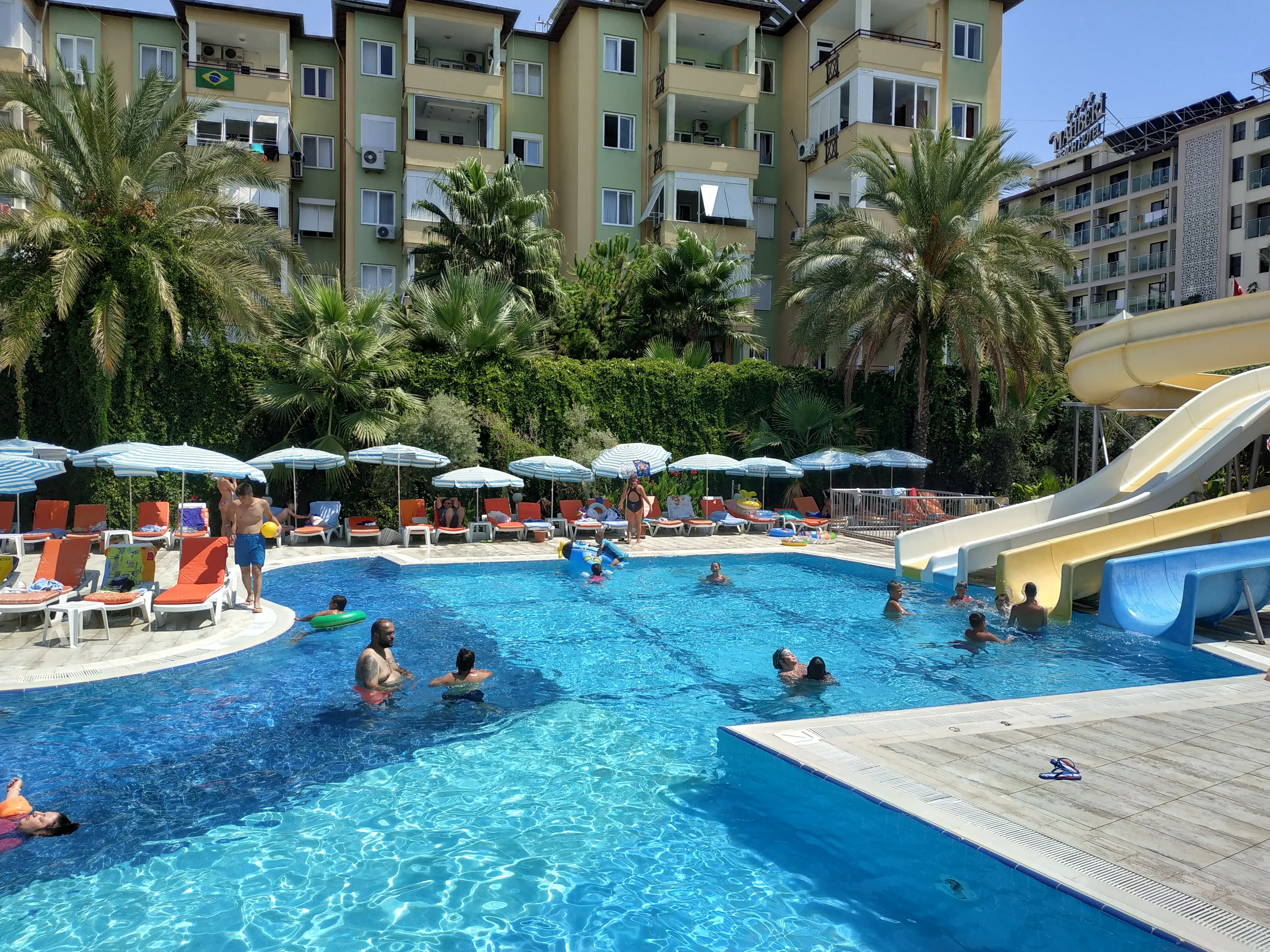 Hedef Beach Resort & Spa - photo 8