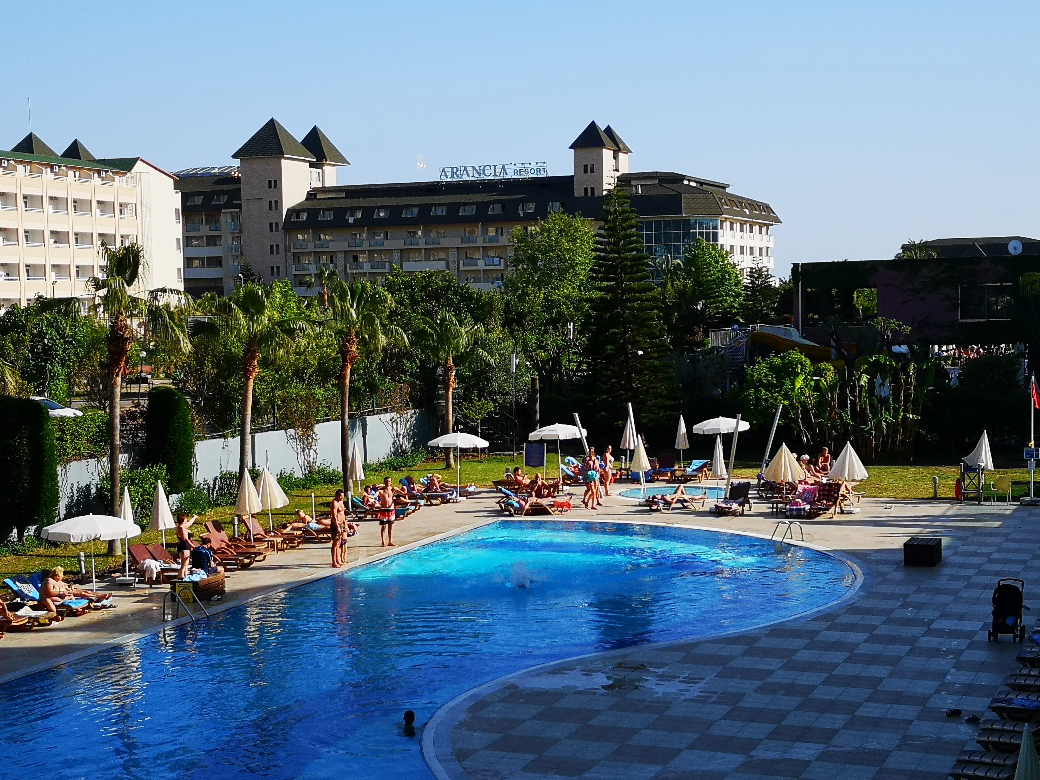 Titan Hotels - photo 6