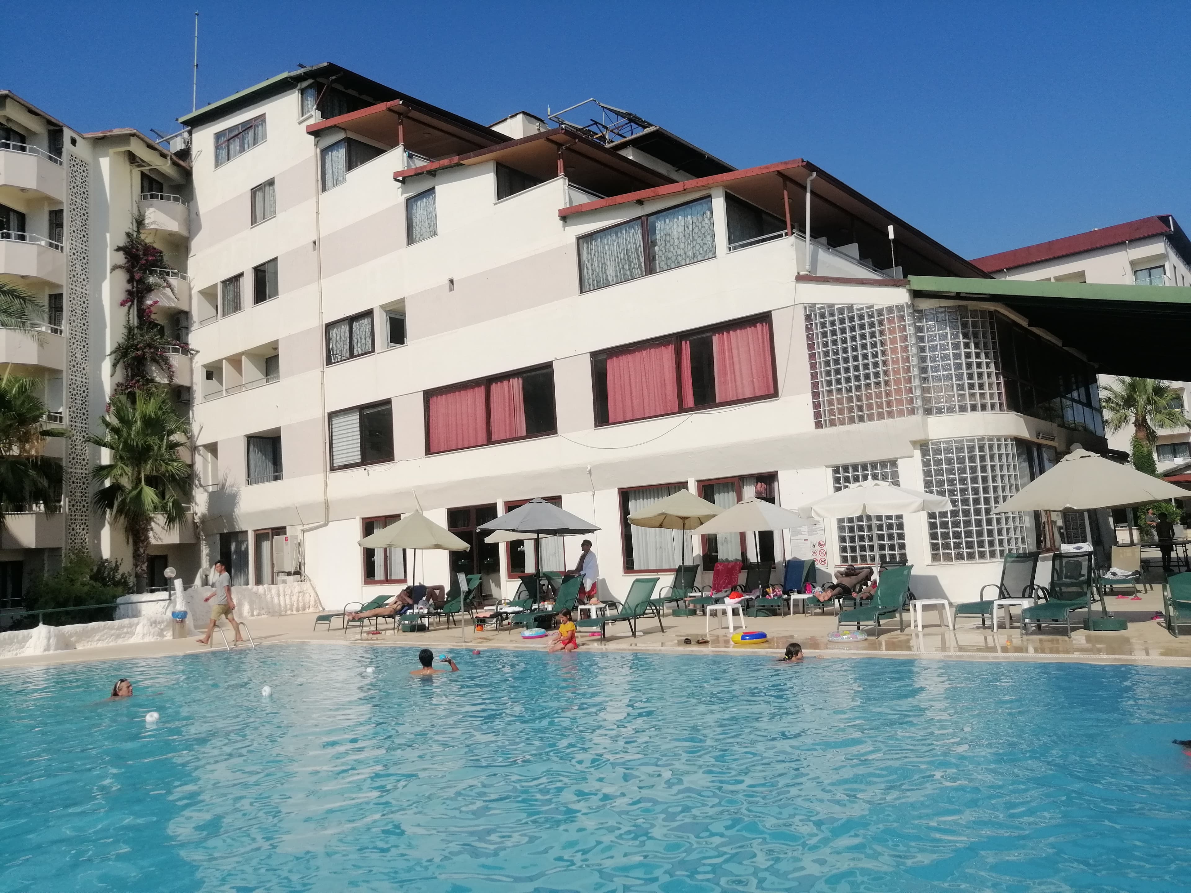 MC Mahberi Beach Hotel - photo 7