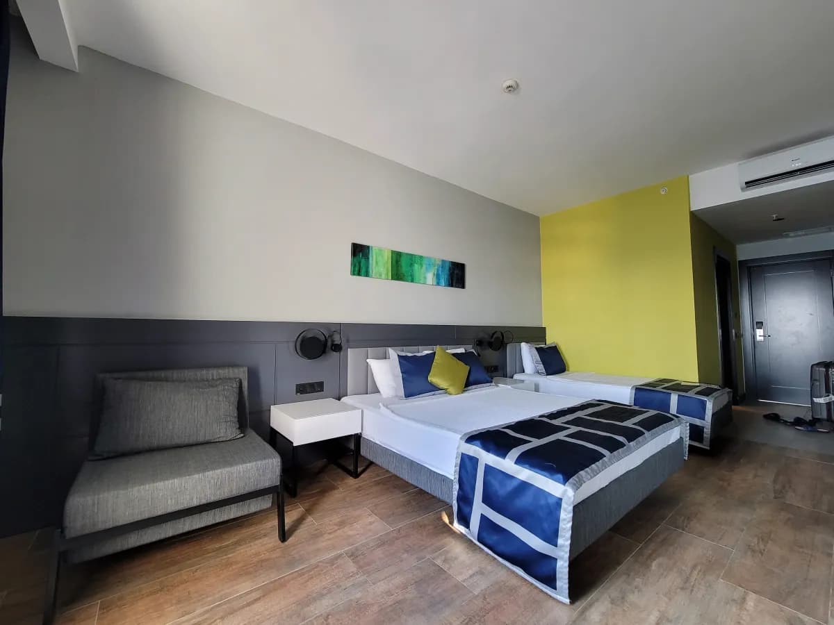 Noxinn Deluxe Hotel - photo 2