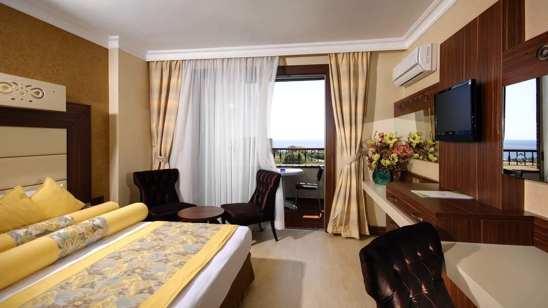 Noxinn Club Hotel - photo 2