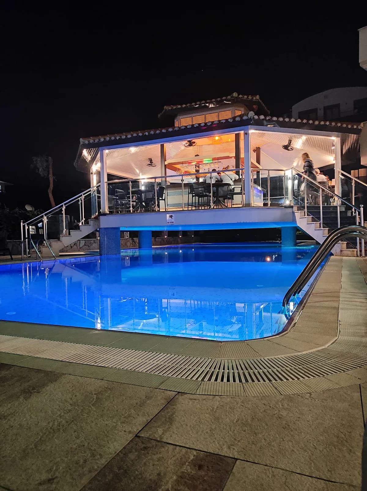 Villa Sun Flower Aparts & Suites - photo 3