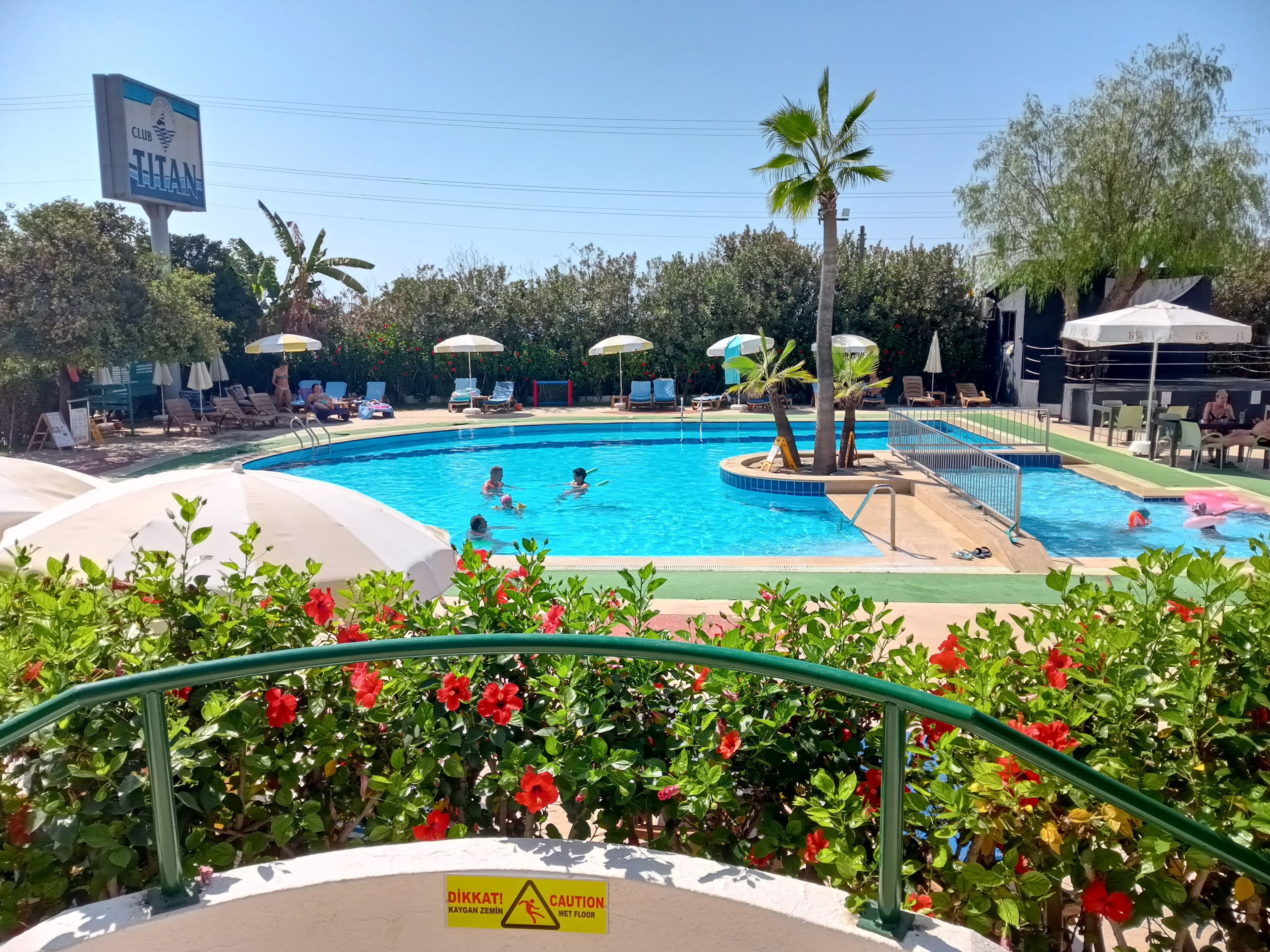 Club Hotel Titan - photo 3