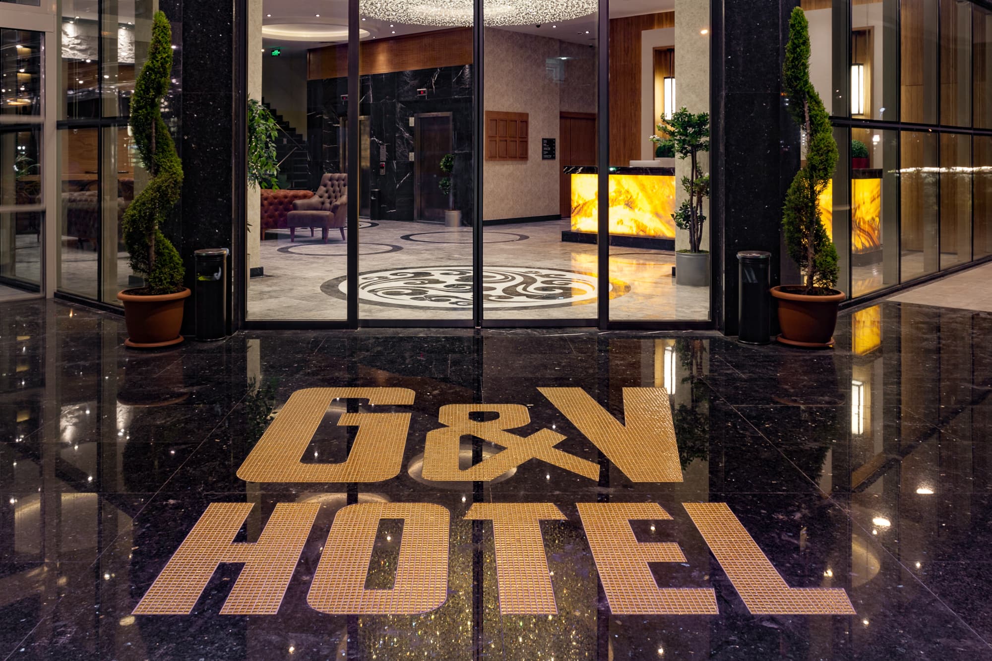 Graf Victor Hotel - photo 4