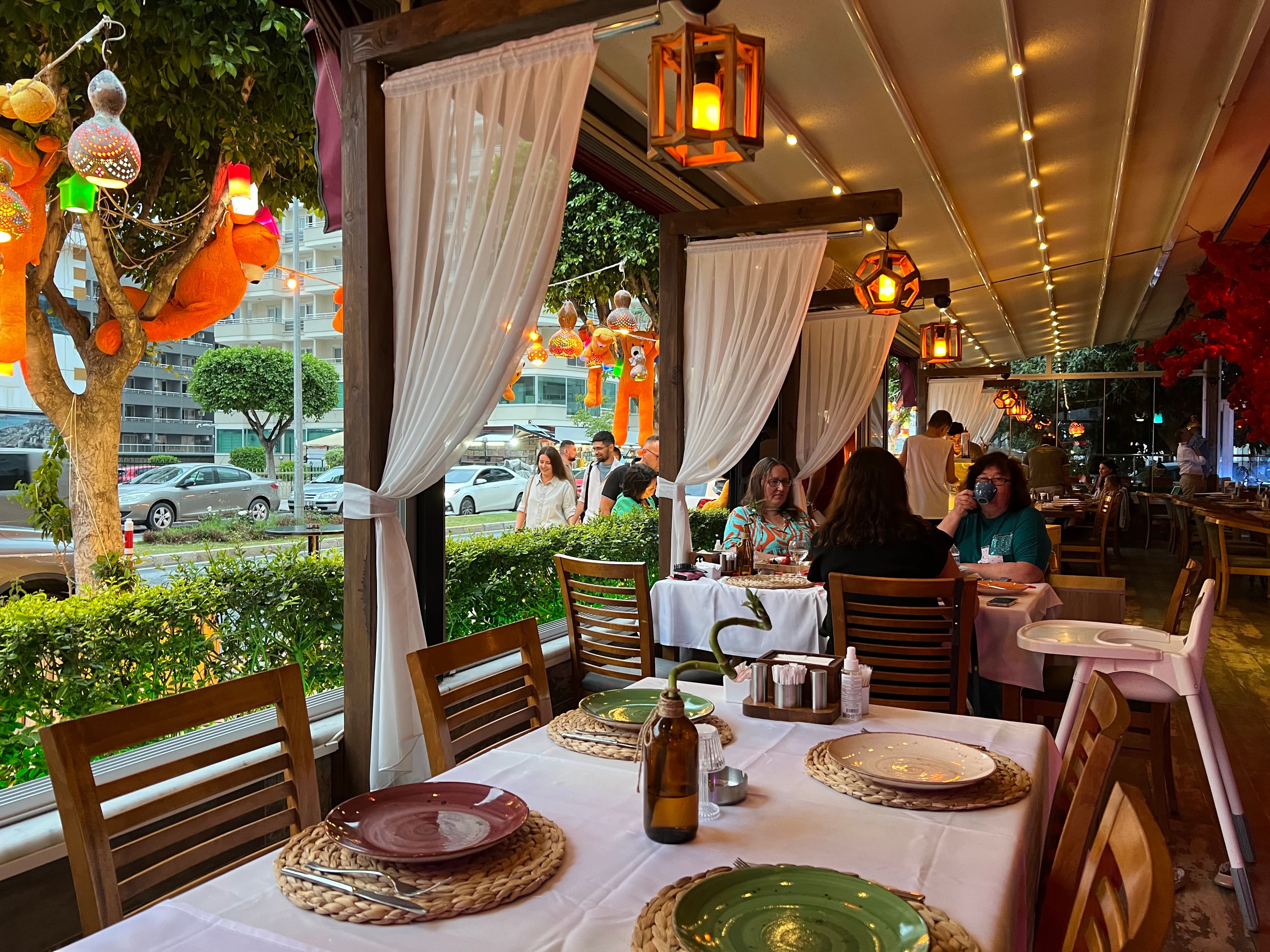 Klas Bistro Hotel Restaurant - photo 4