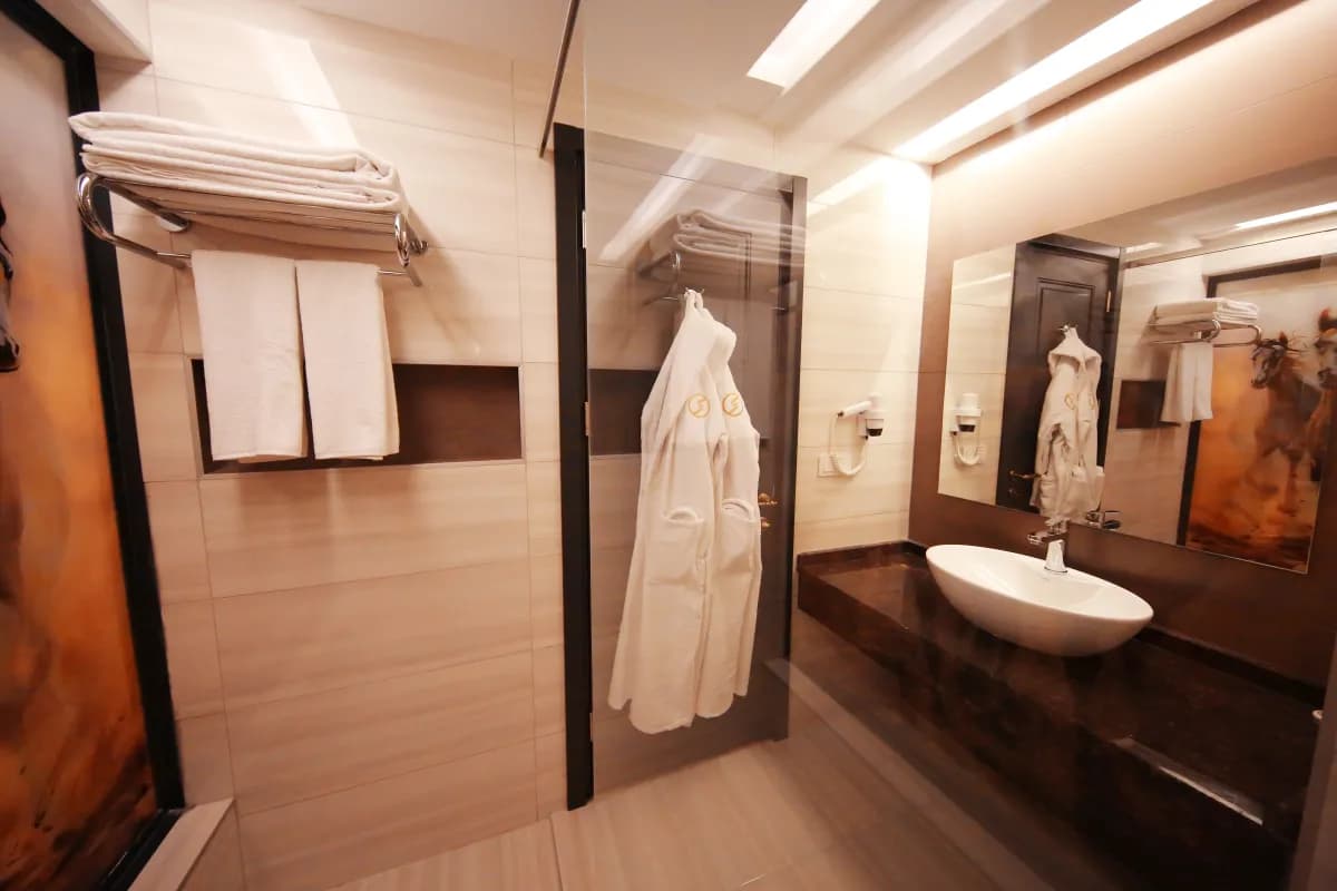Sey Beach Hotel & Spa - photo 4