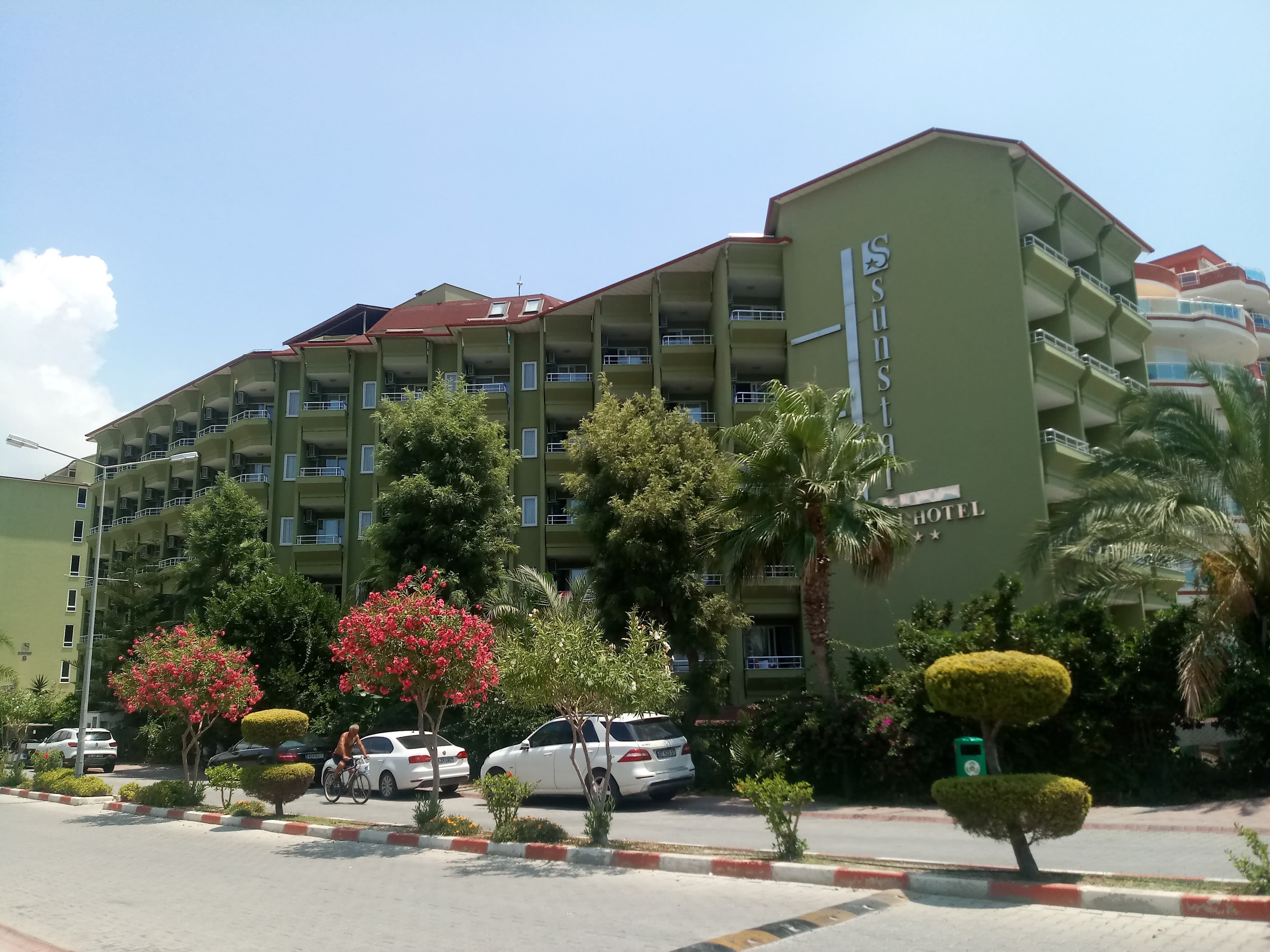 Sunstar Beach Hotel - photo 9
