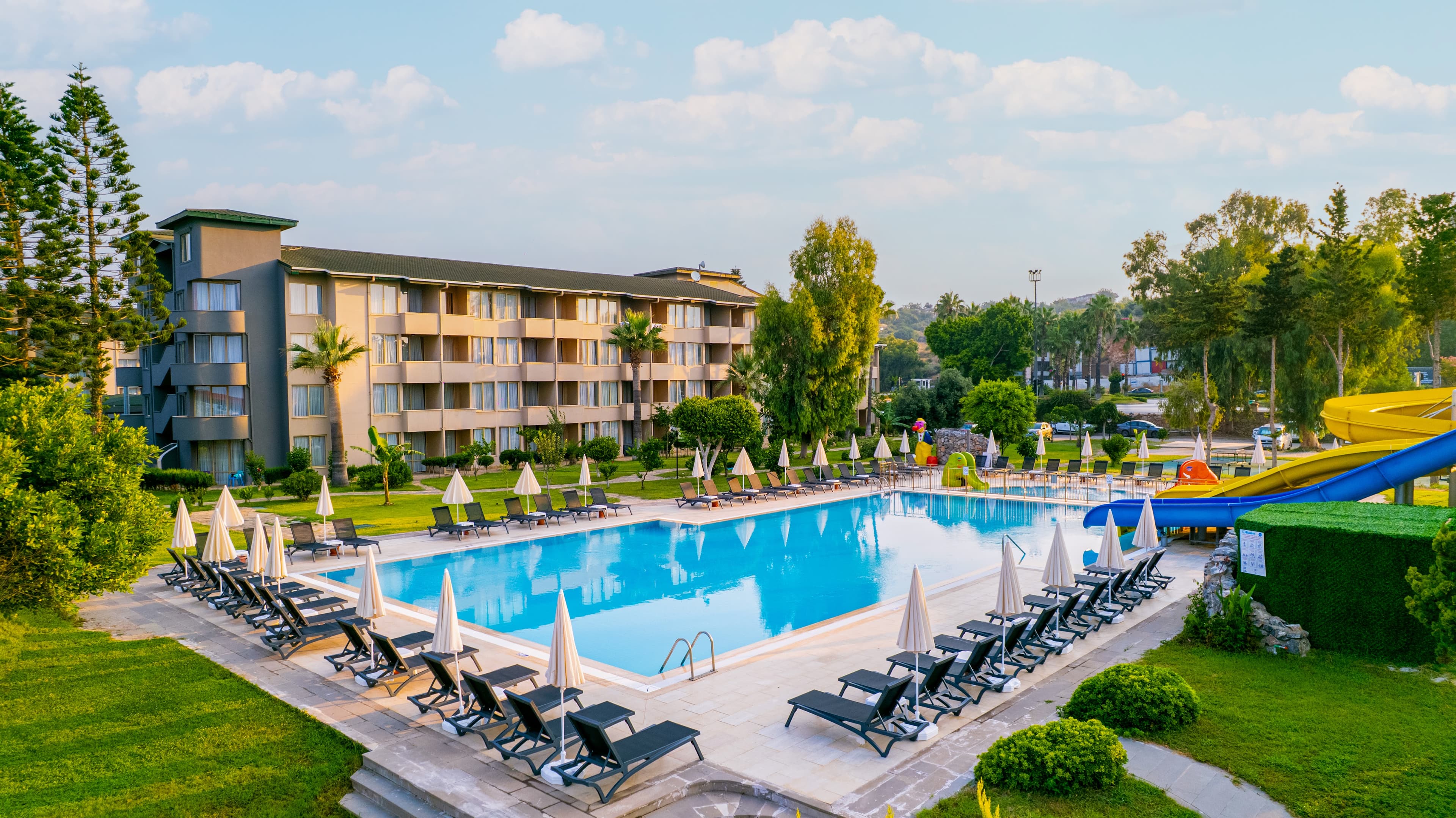 Sunset Beach Hotel SPA