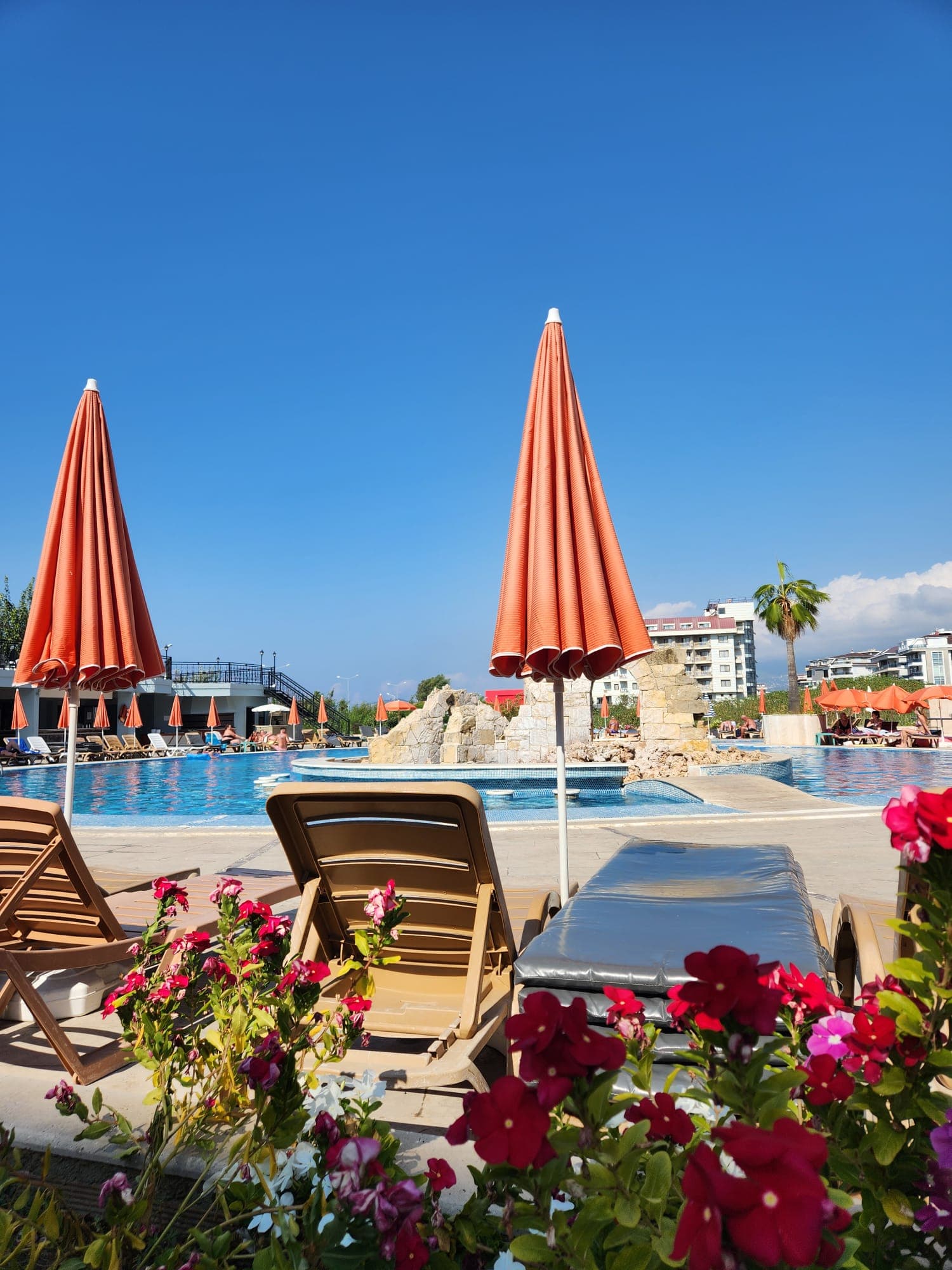 Sunshine Hotel