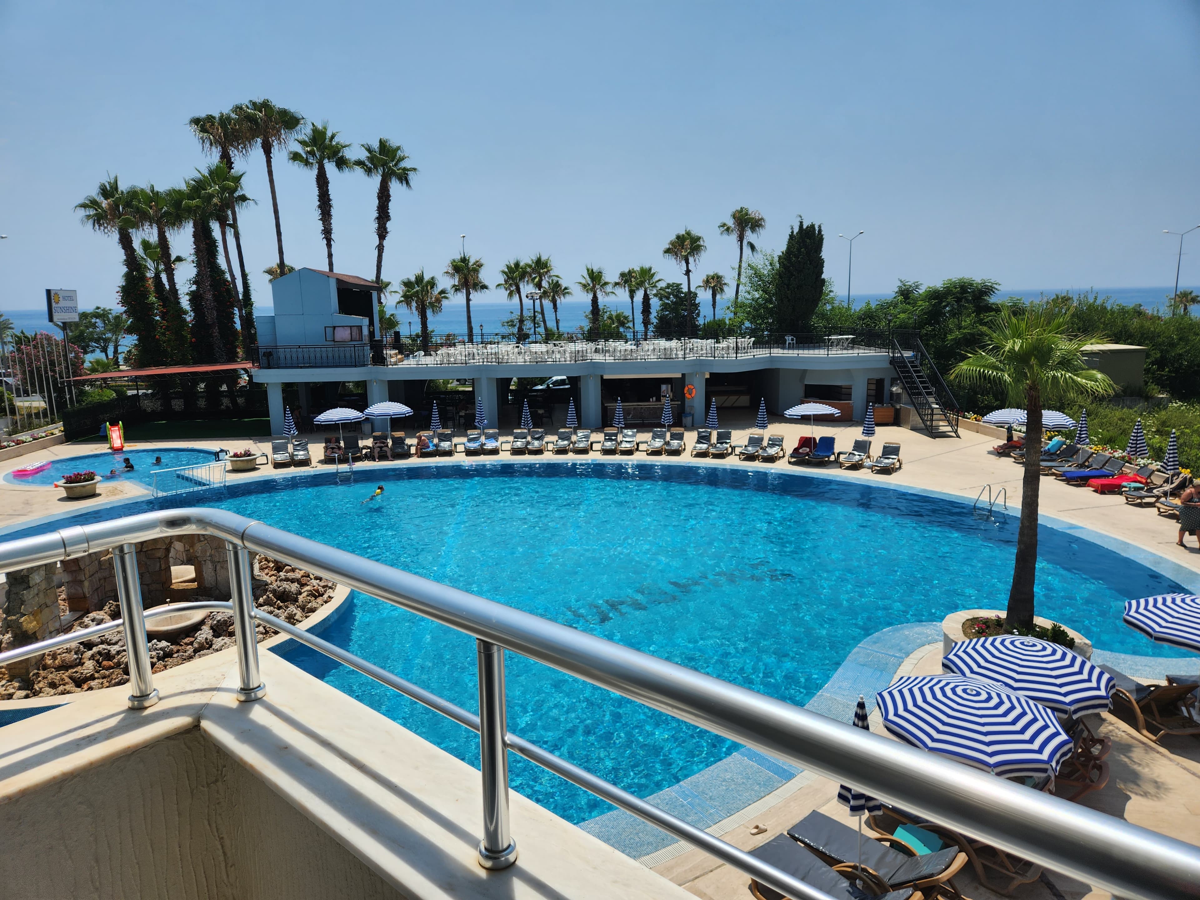 Sunshine Hotel - photo 6