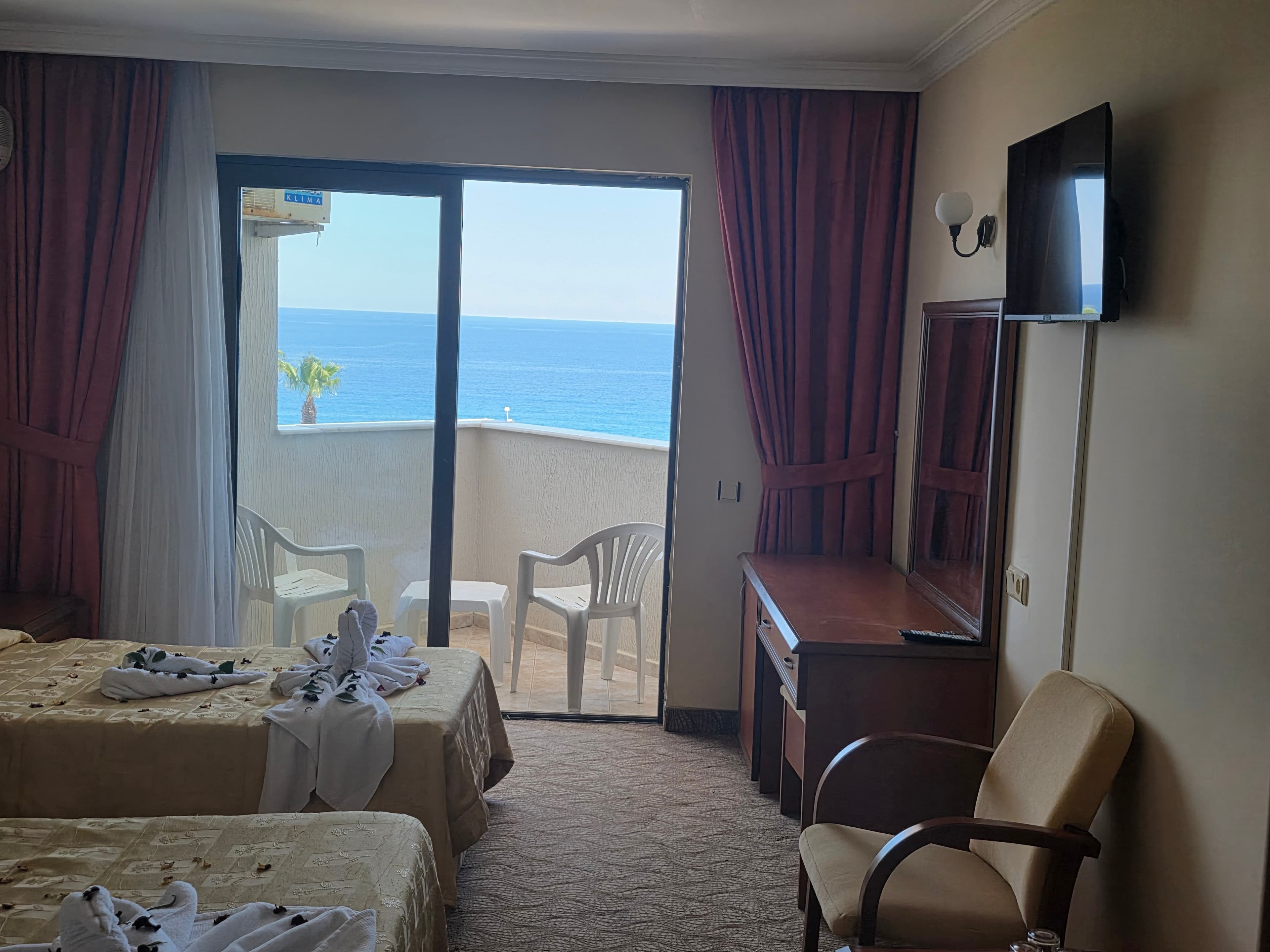 Sunshine Hotel - photo 7