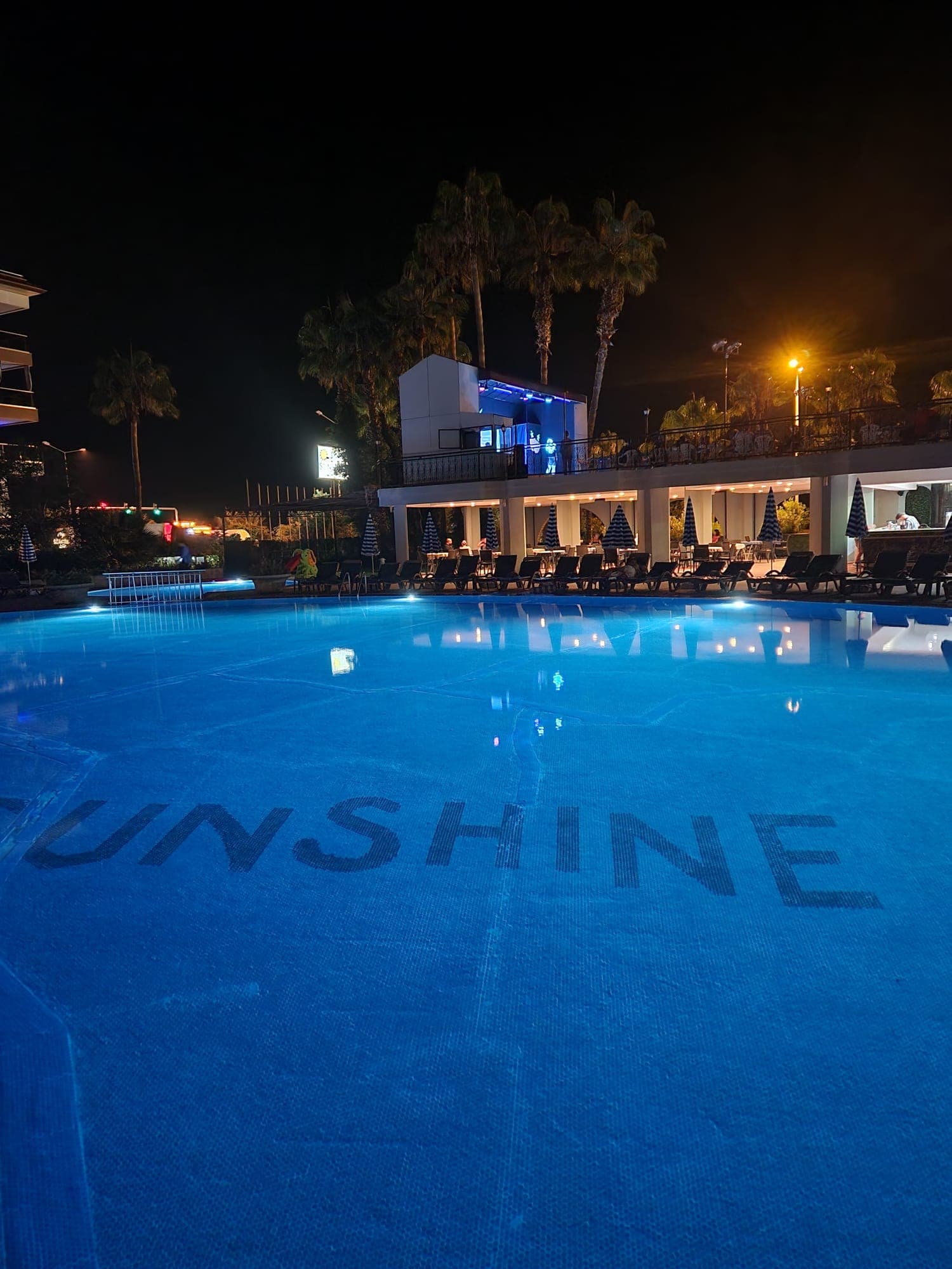 Sunshine Hotel - photo 10