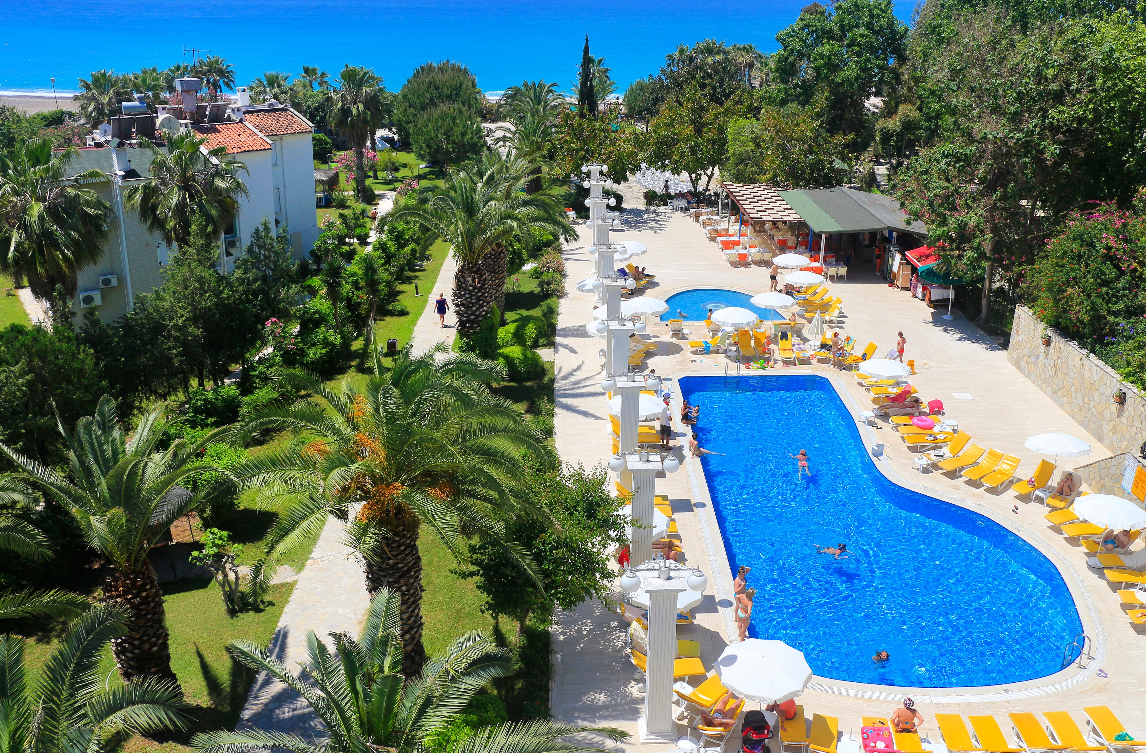 Club Aqua Plaza - photo 6
