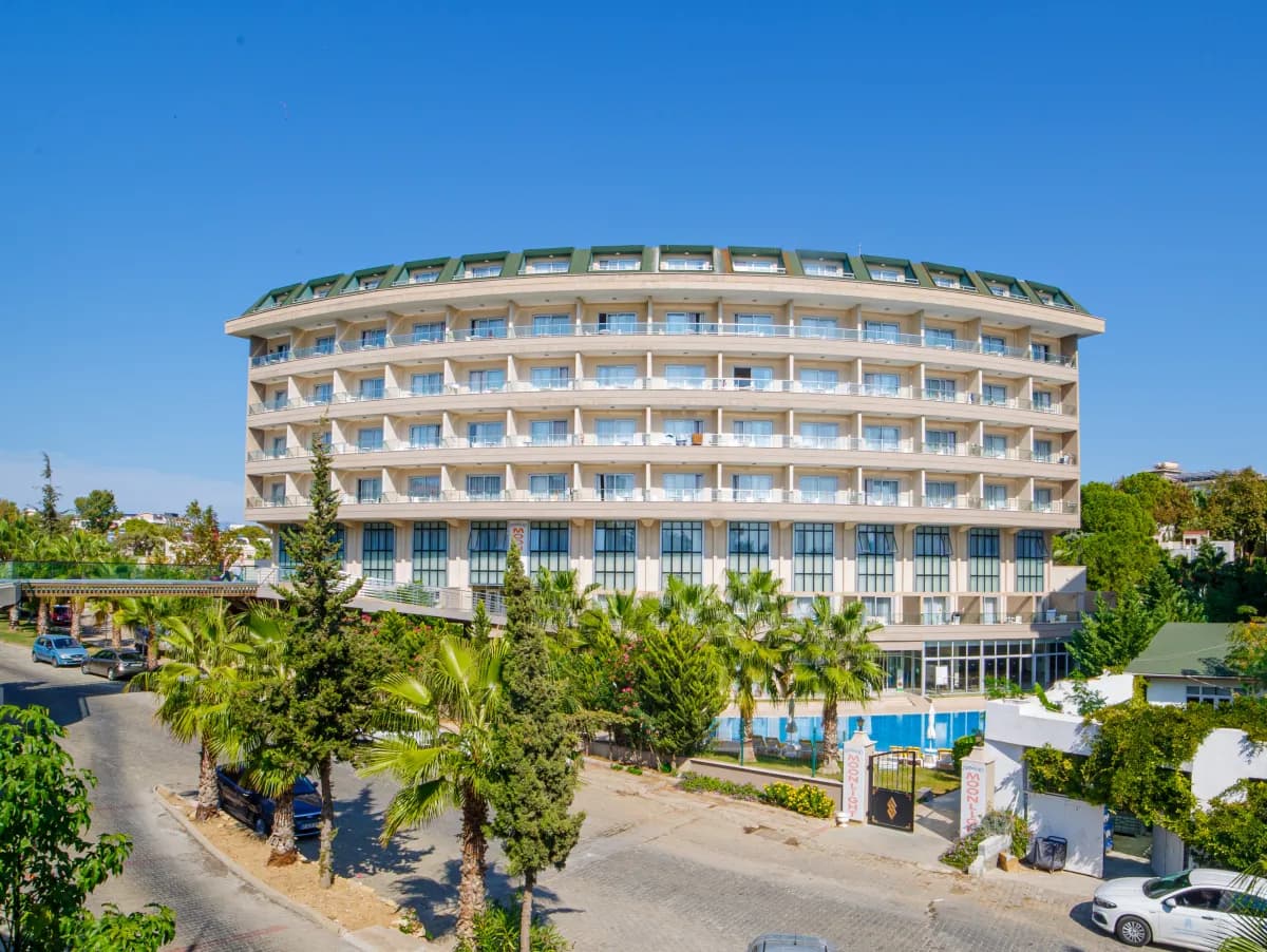 Justiniano Park Conti - photo 10