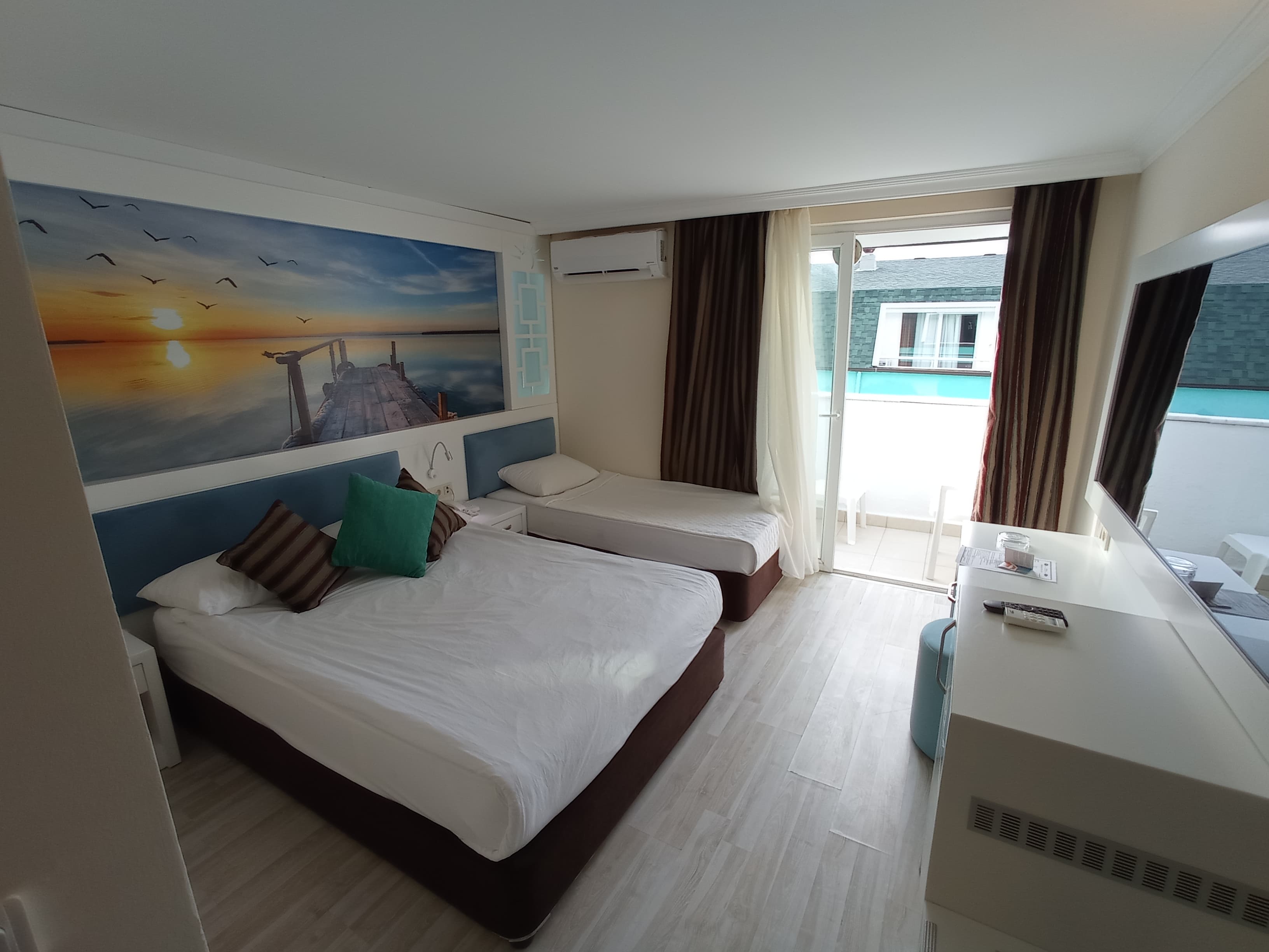 Concordia Celes Hotel - photo 2