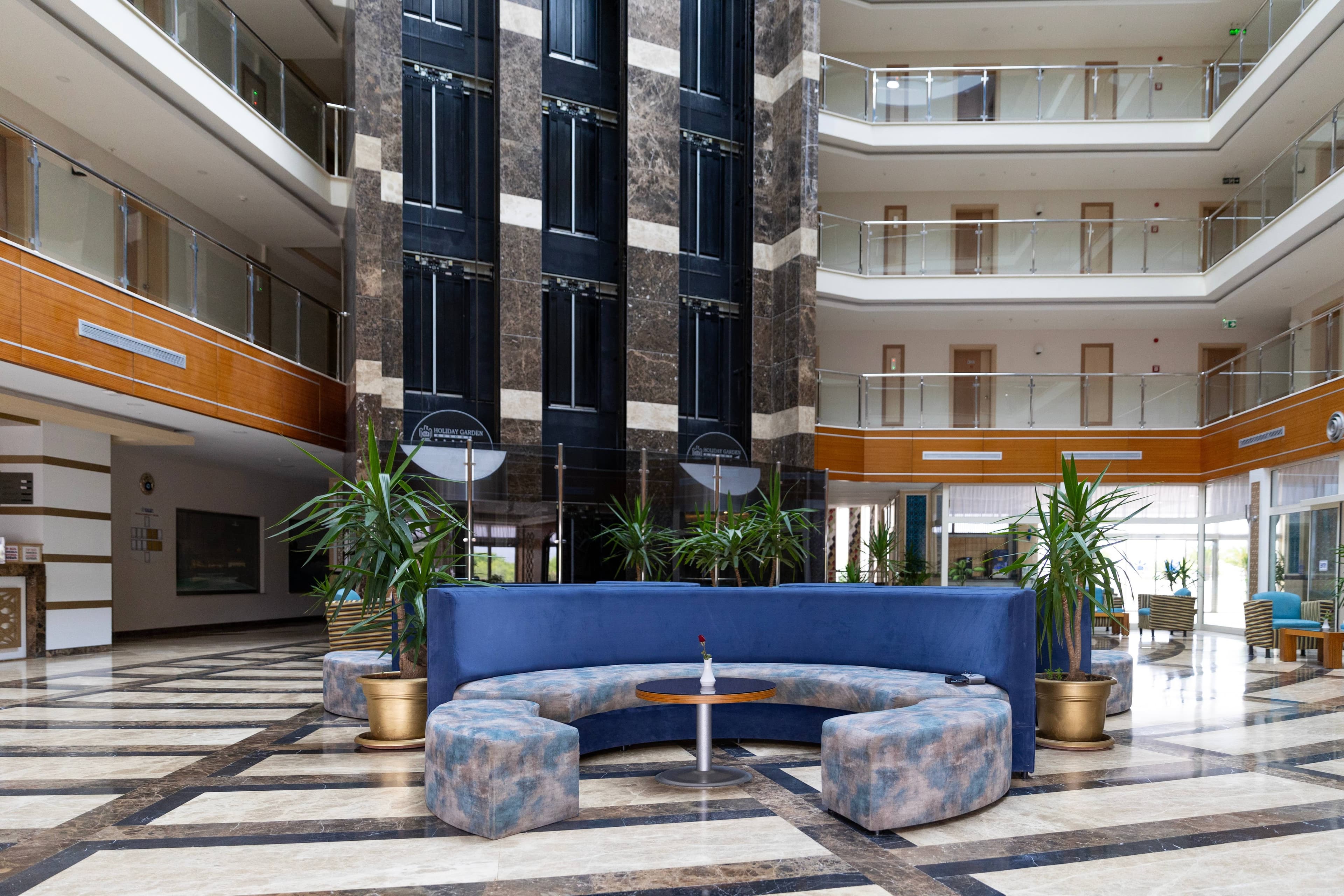 Holiday Garden Resort