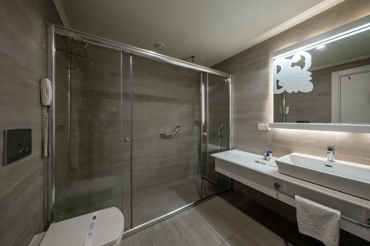 Laguna Beach Alya Resort & Spa - photo 4