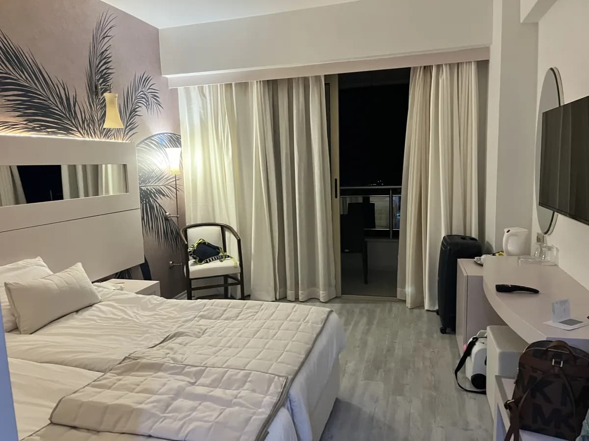 Lycus Beach Hotel - photo 2