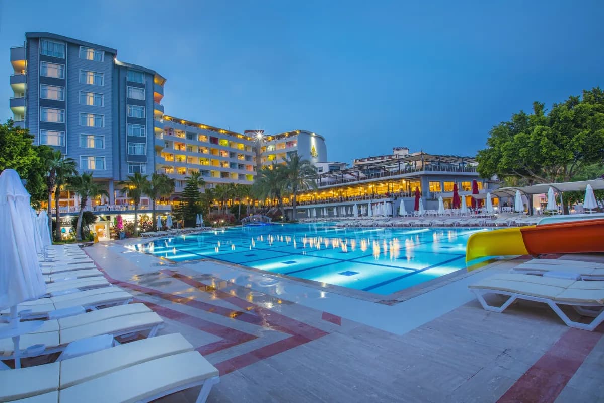 Mira Meridia Beach Hotel