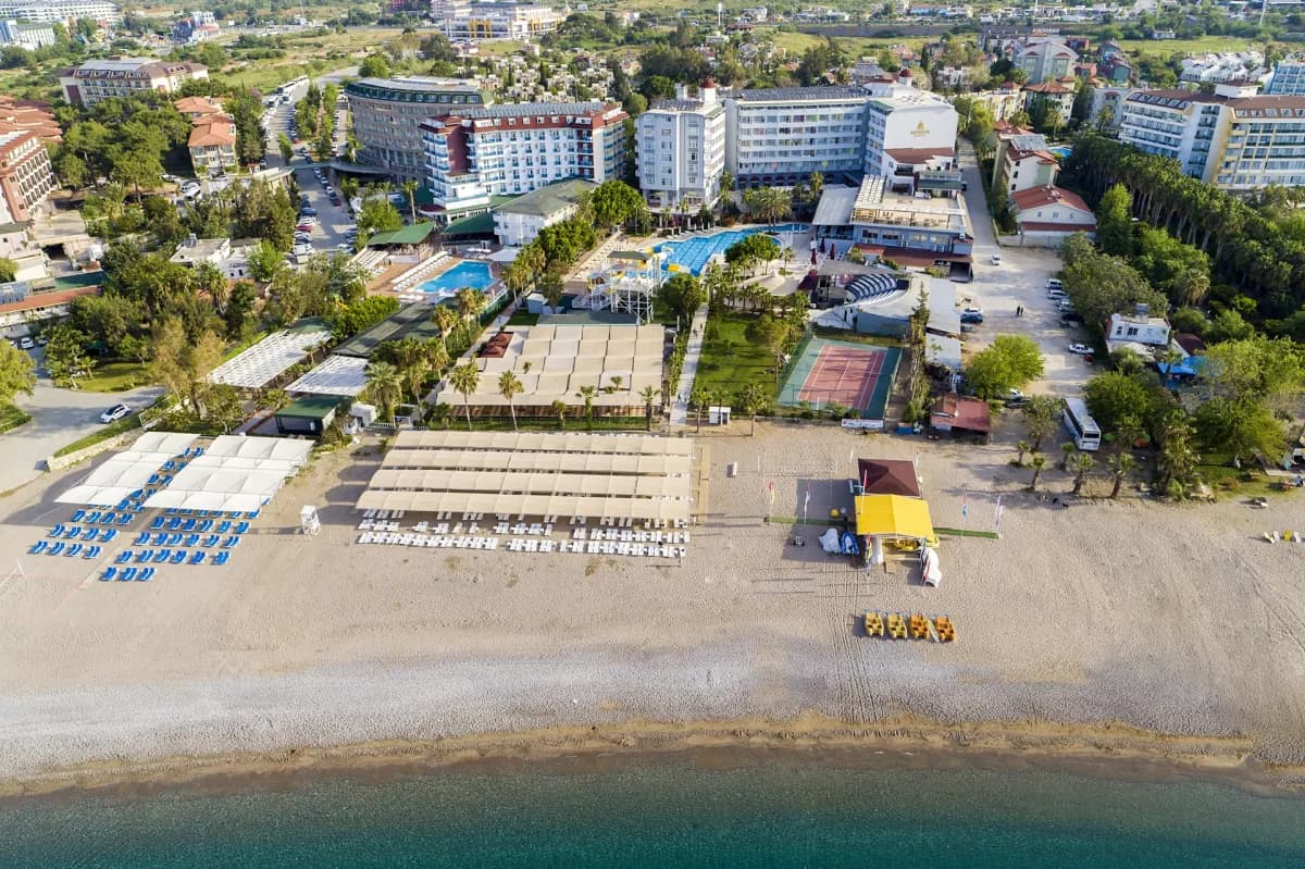 Mira Meridia Beach Hotel - photo 7