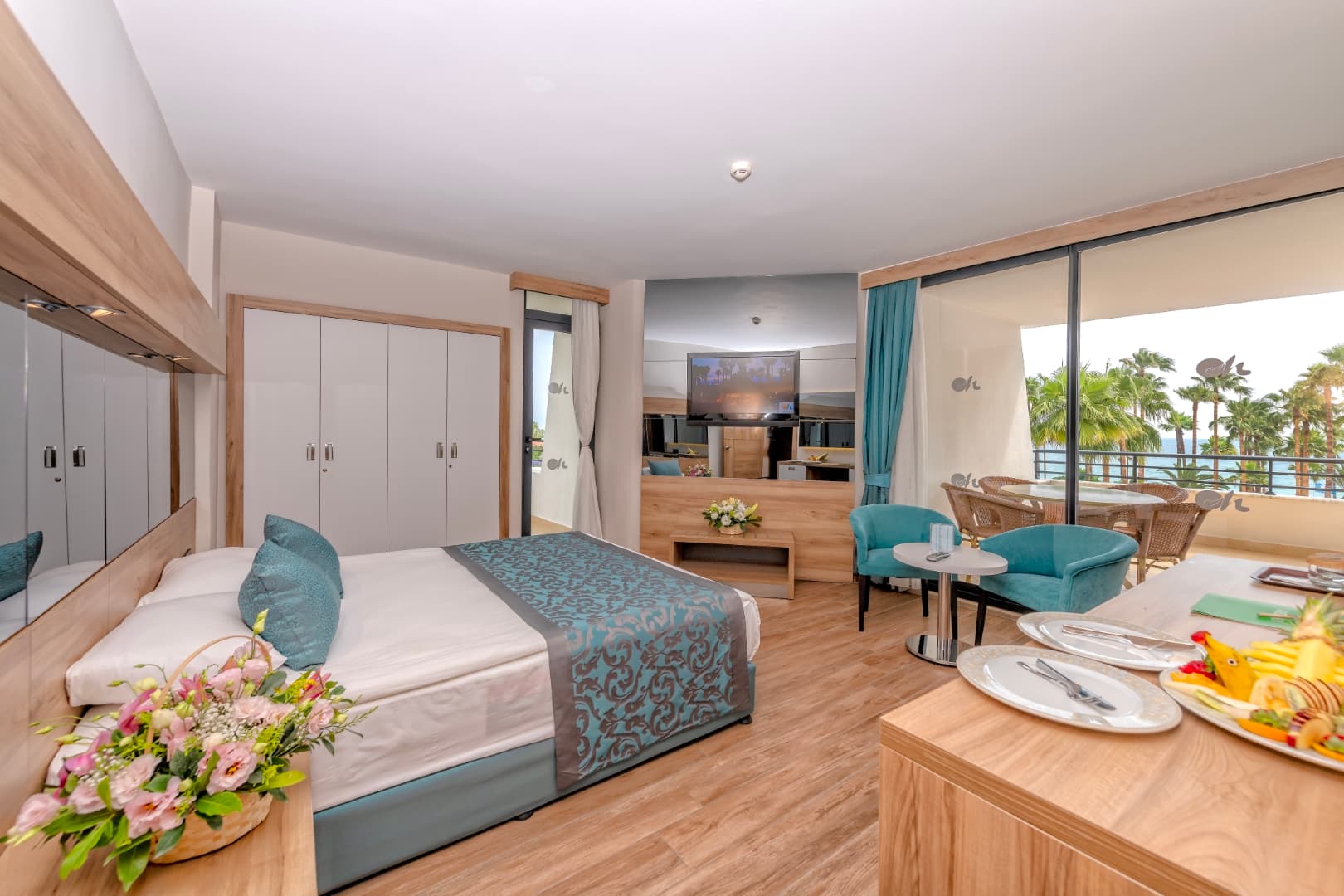 Meryan Hotel - photo 2