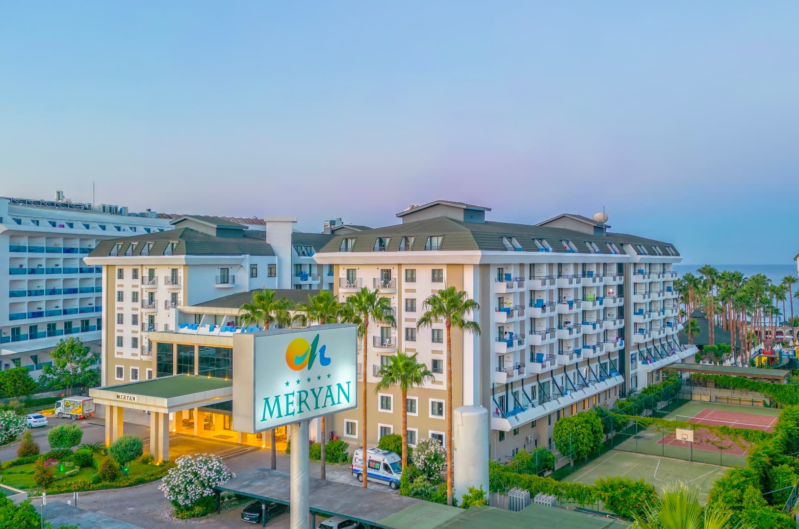 Meryan Hotel - photo 9
