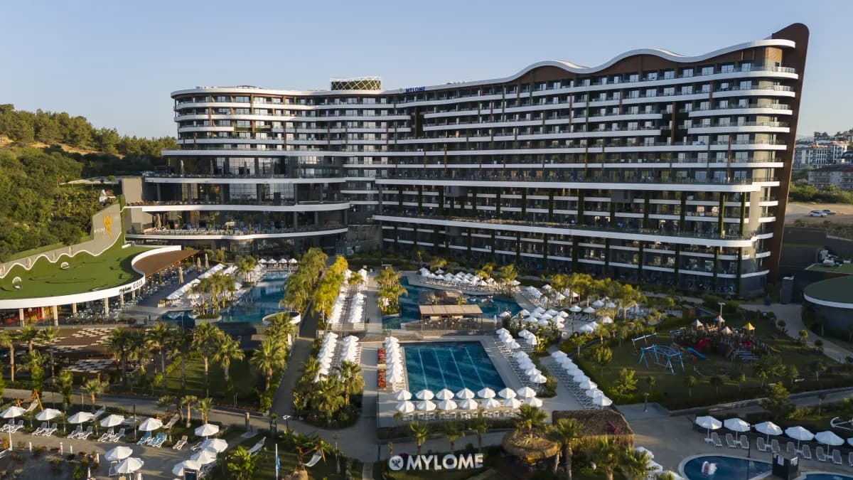 Mylome Luxury Hotel & Resort - photo 10