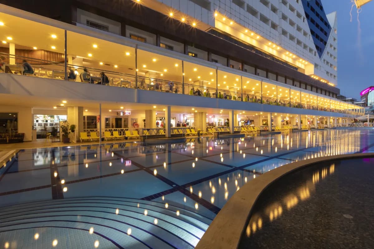 Orange County Resort Hotel