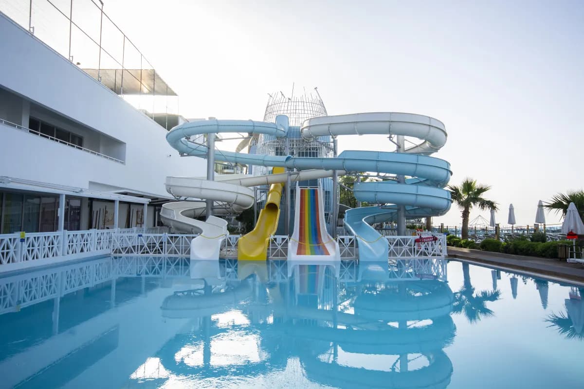 Orange County Resort Hotel - photo 6