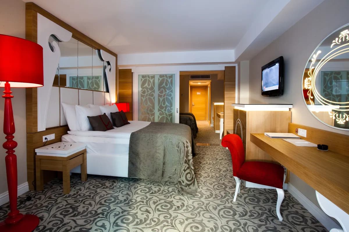 Q Premium Resort Hotel - photo 2