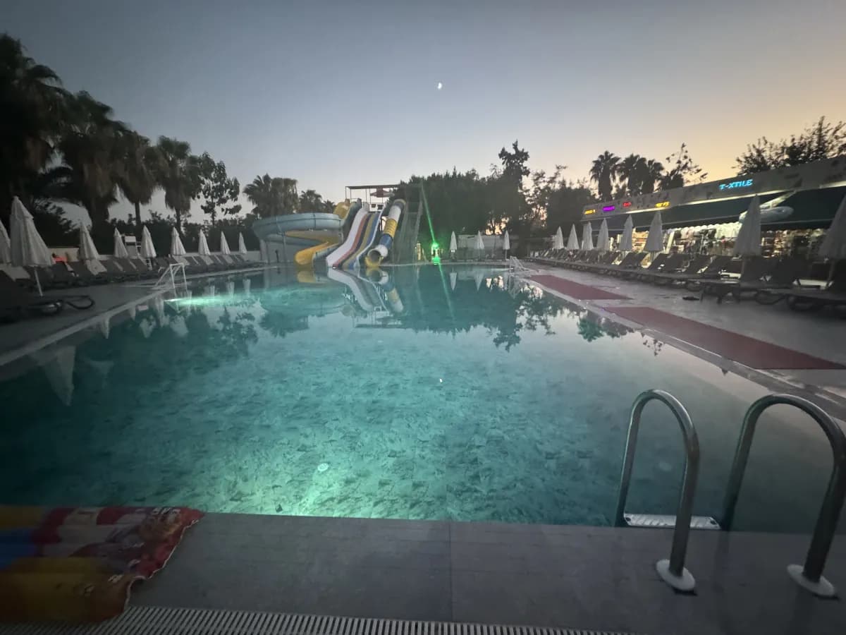 Seaphoria Beach Resort - photo 3