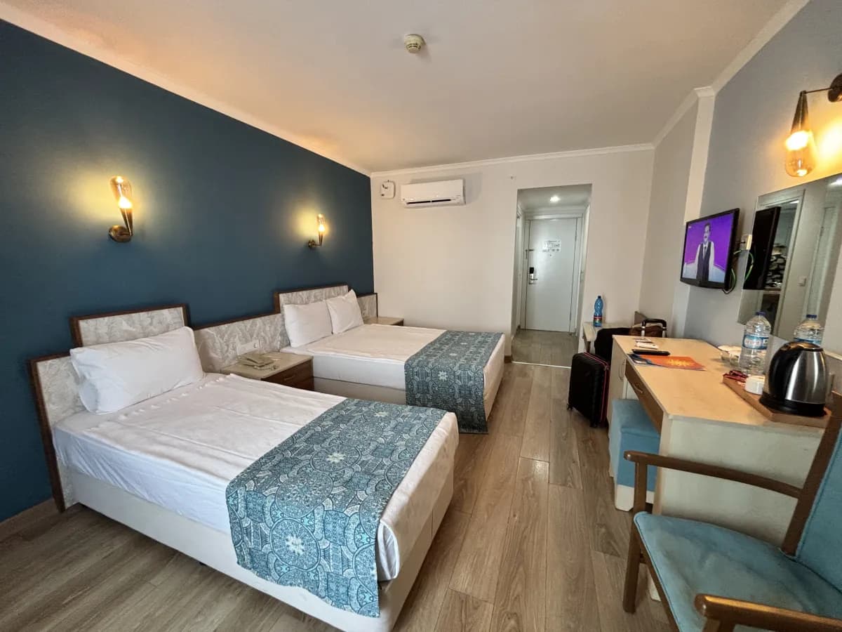 Hotel Calido Sol - photo 2