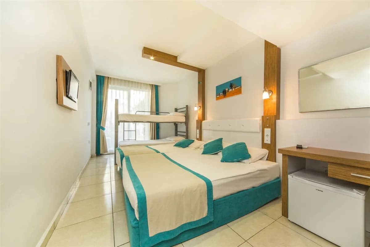Alissa Garden Hotel - photo 2