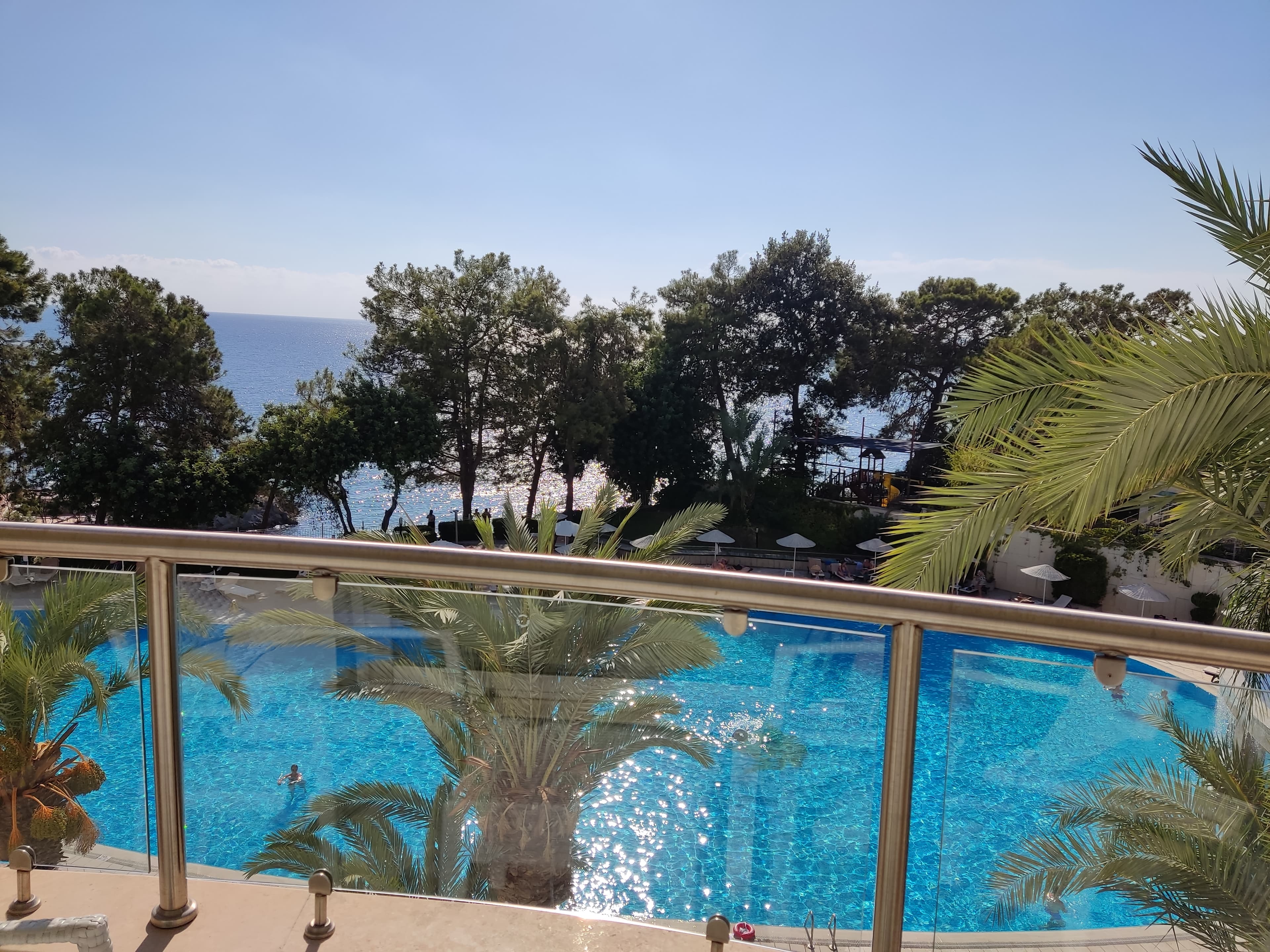 Utopia Beach Club - photo 3