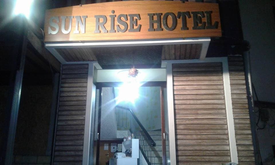 Sunrise Hotel - photo 5