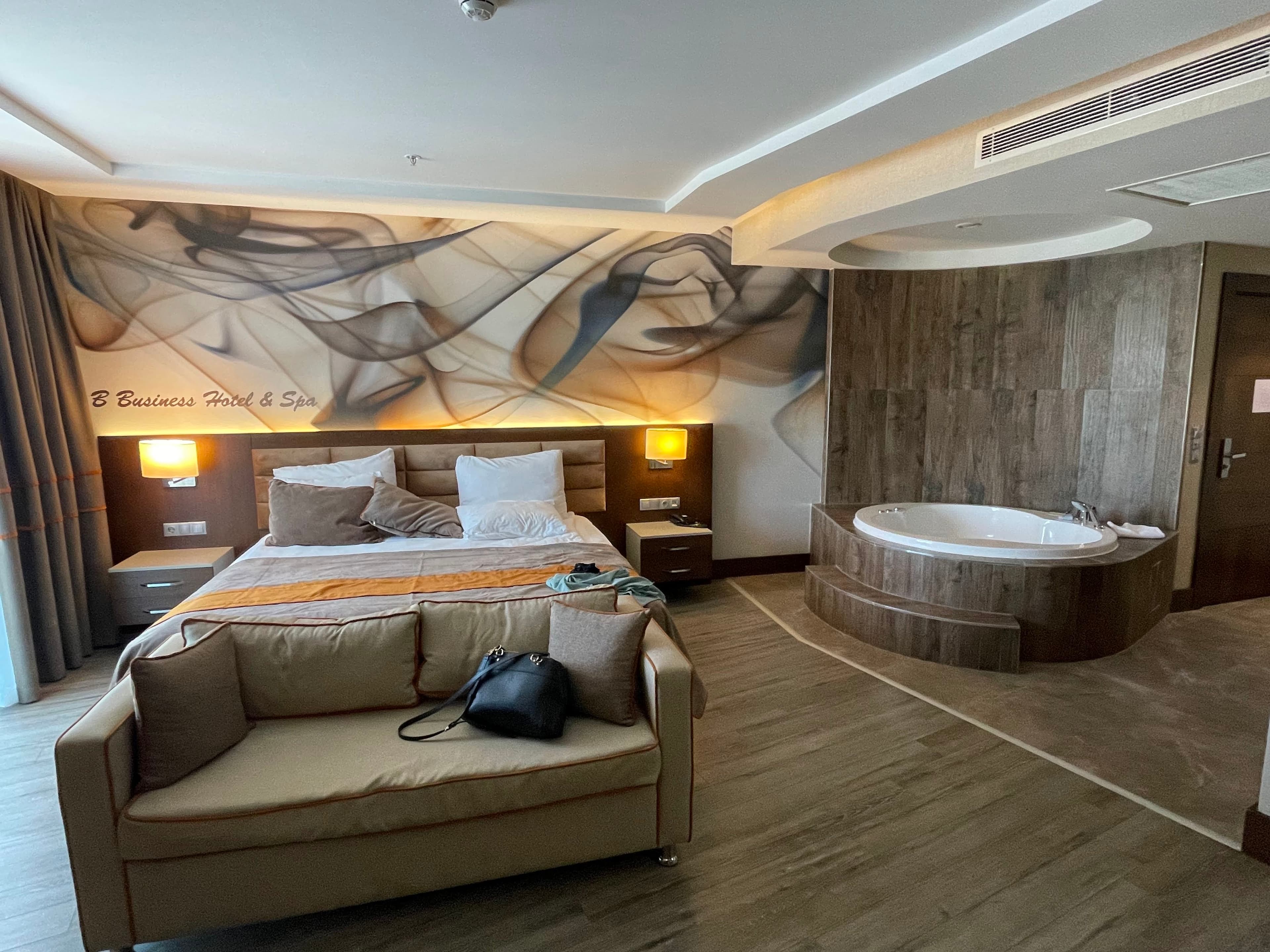 B Business Hotel & Spa - photo 2