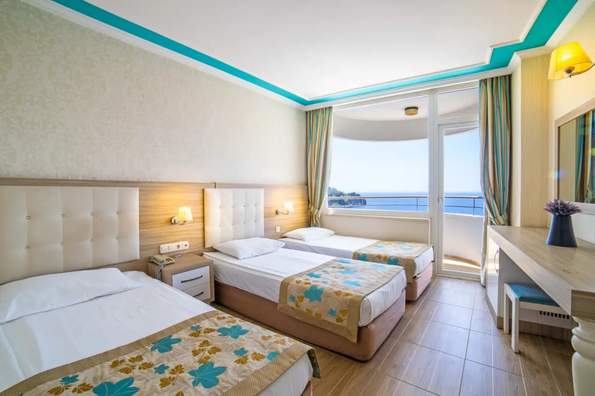 Cender Hotel - photo 2