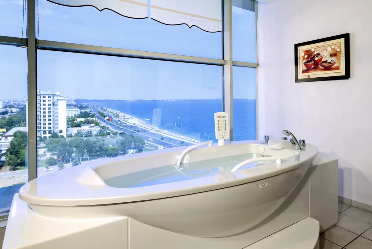 Crowne Plaza Antalya by IHG - photo 4