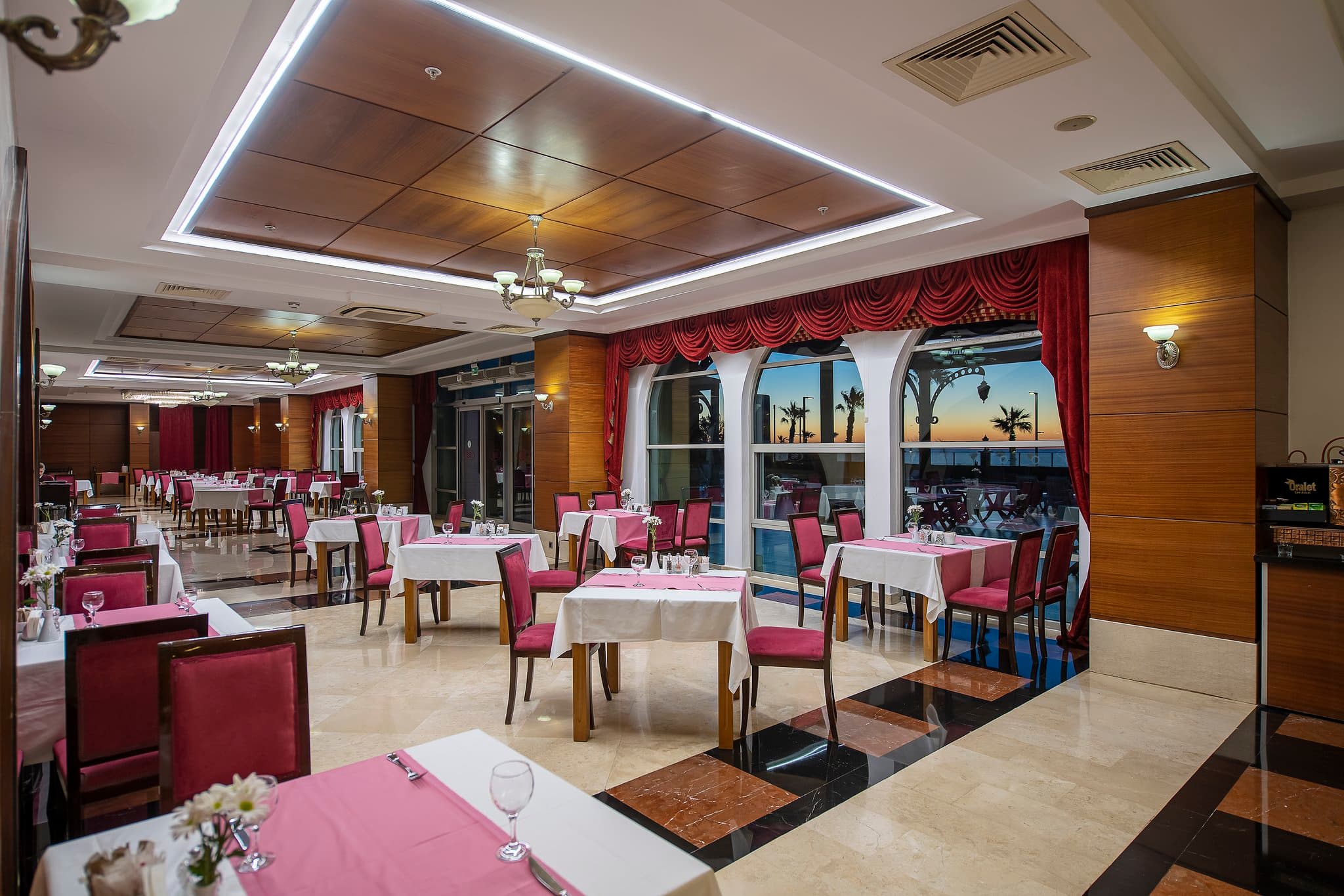 Crowne Plaza Antalya by IHG - photo 9