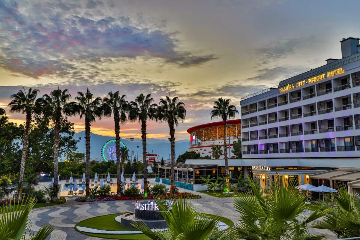 Nashira City Hotel