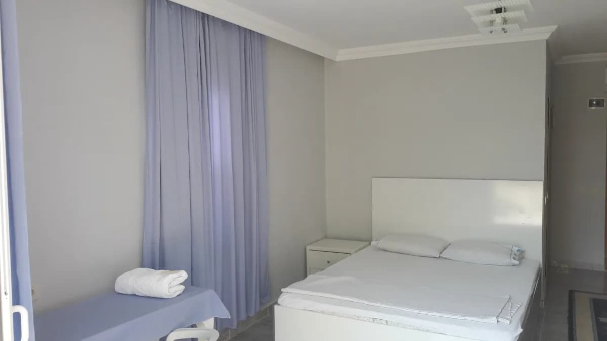 Gunay Hotel - photo 4
