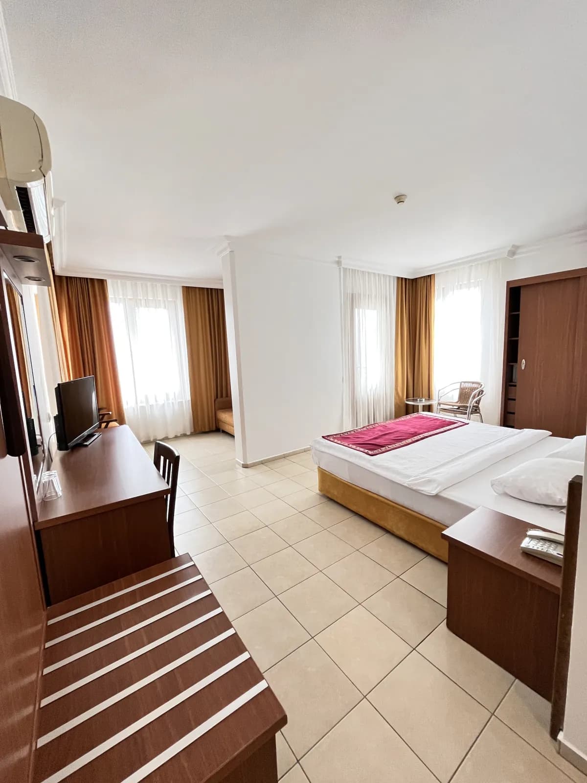 Hotel Royal Hill - photo 2