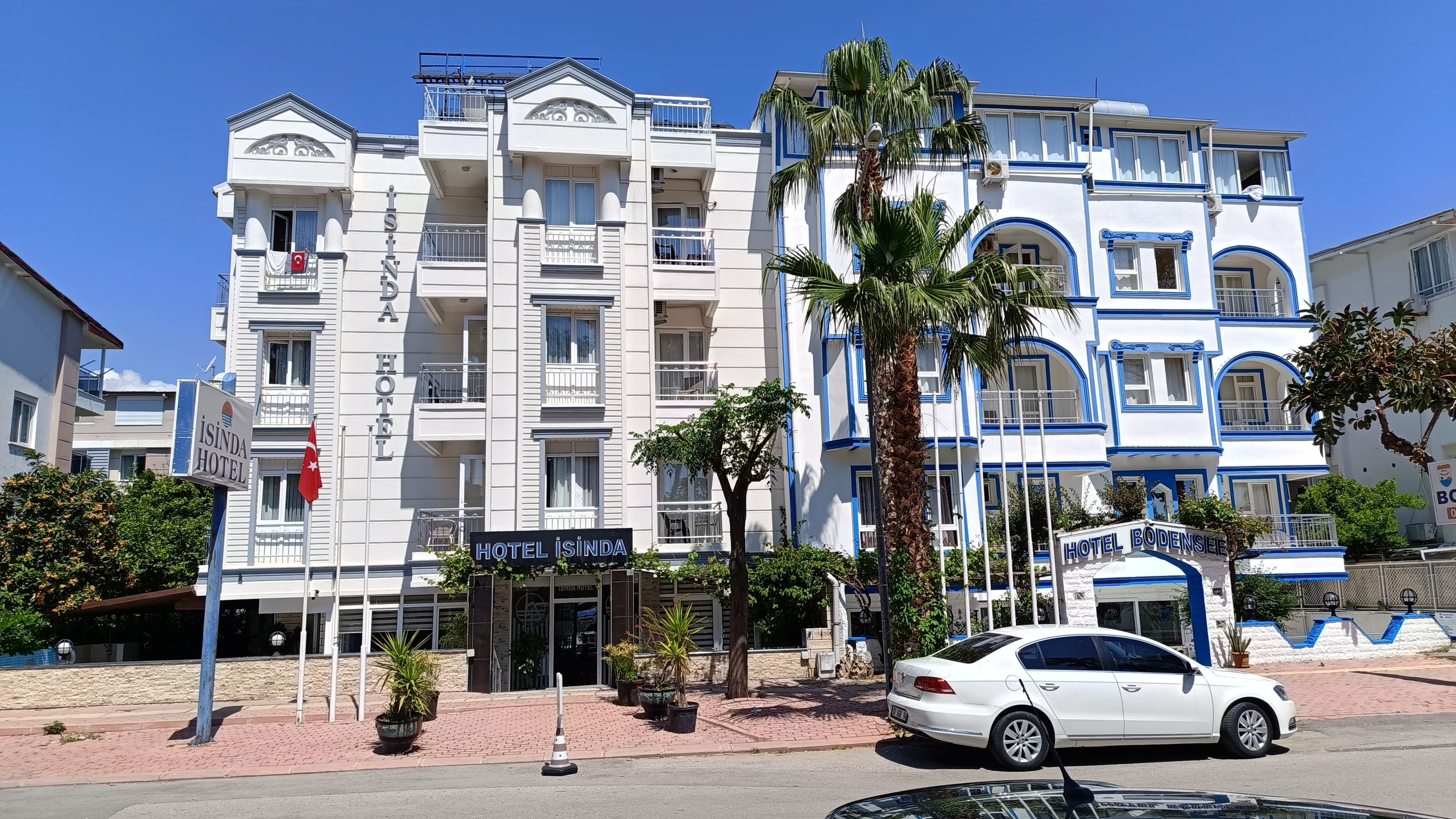 Isinda Hotel