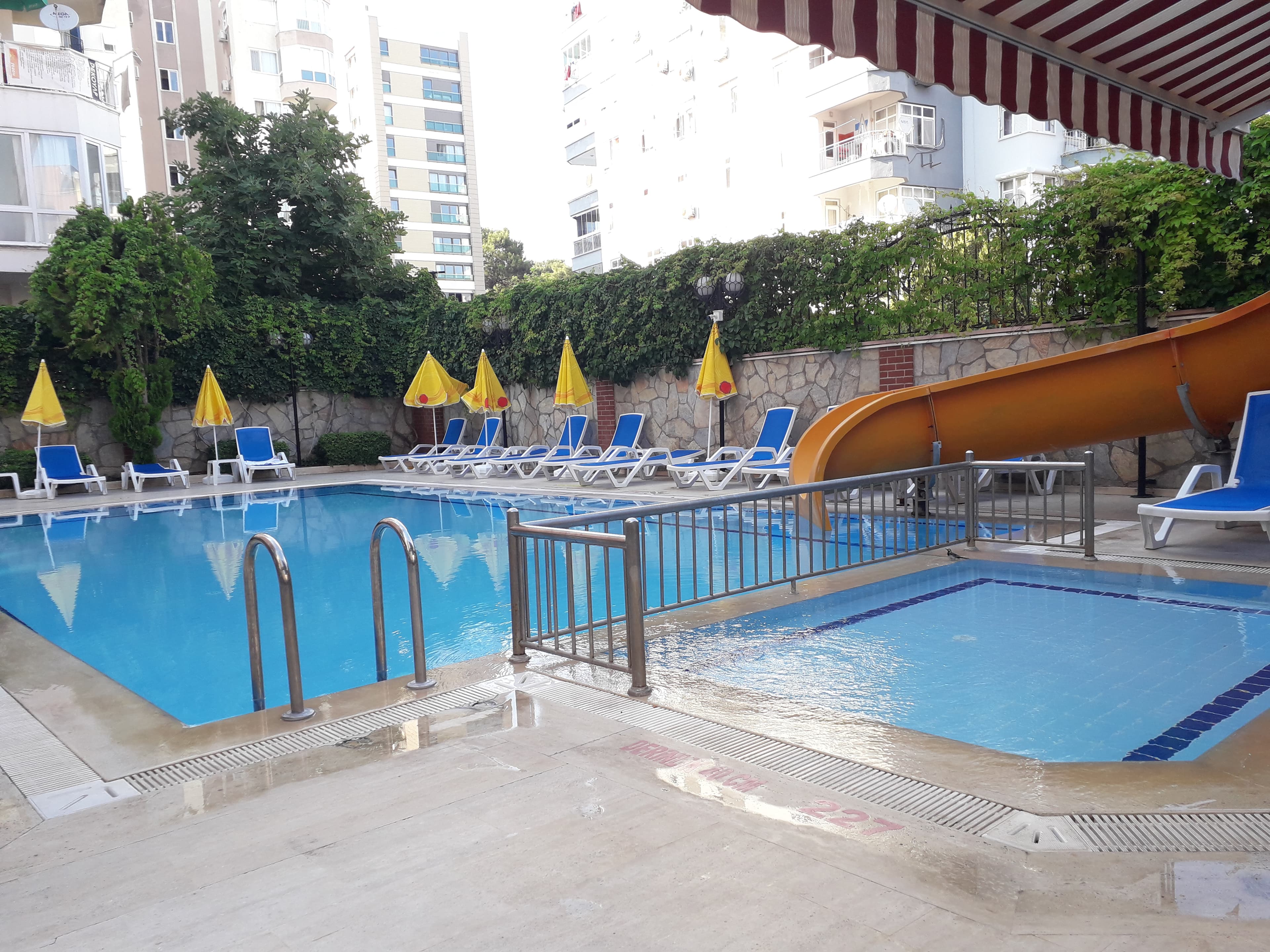 Lara Dinc Hotel - photo 10
