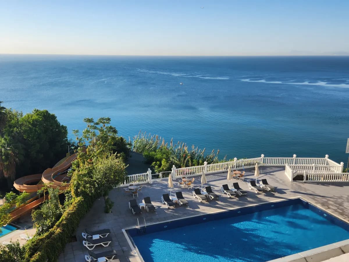 Lara Hotel - photo 3