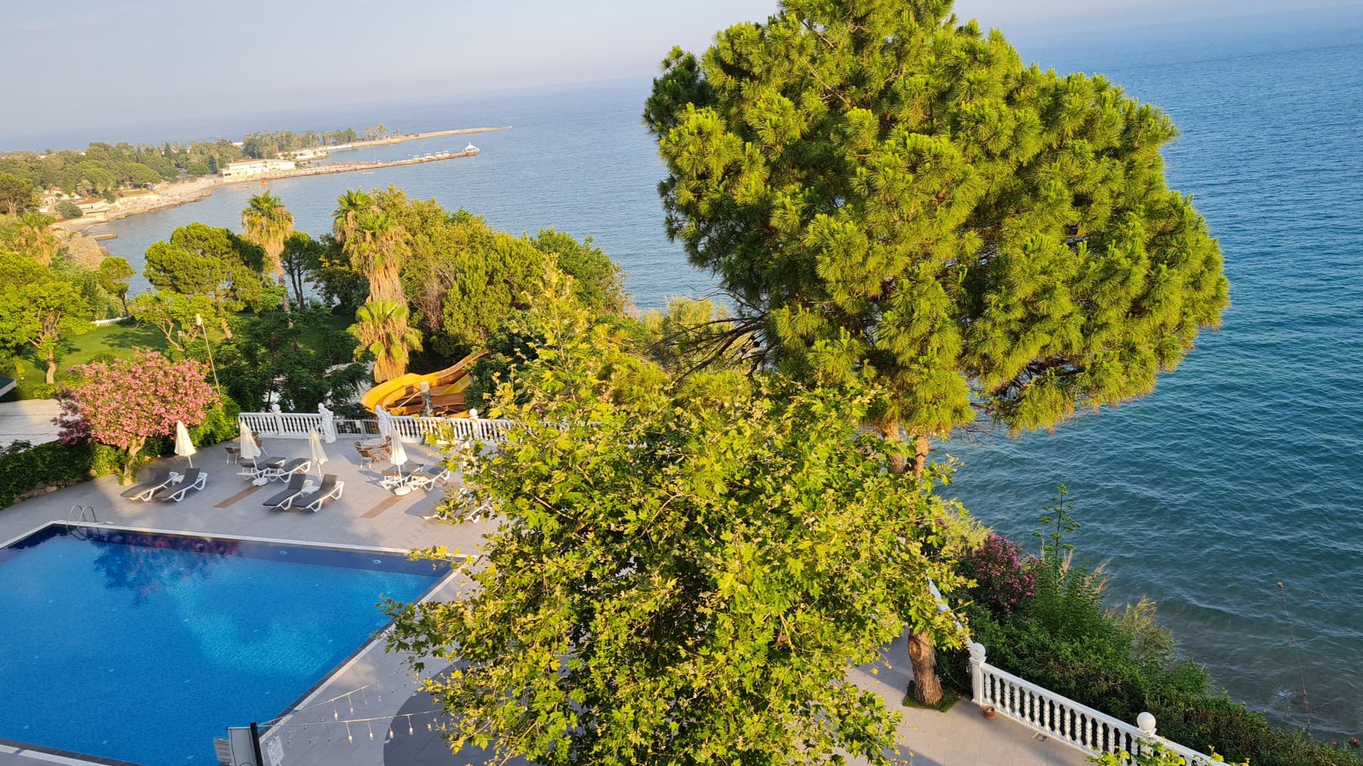 Lara Hotel - photo 6